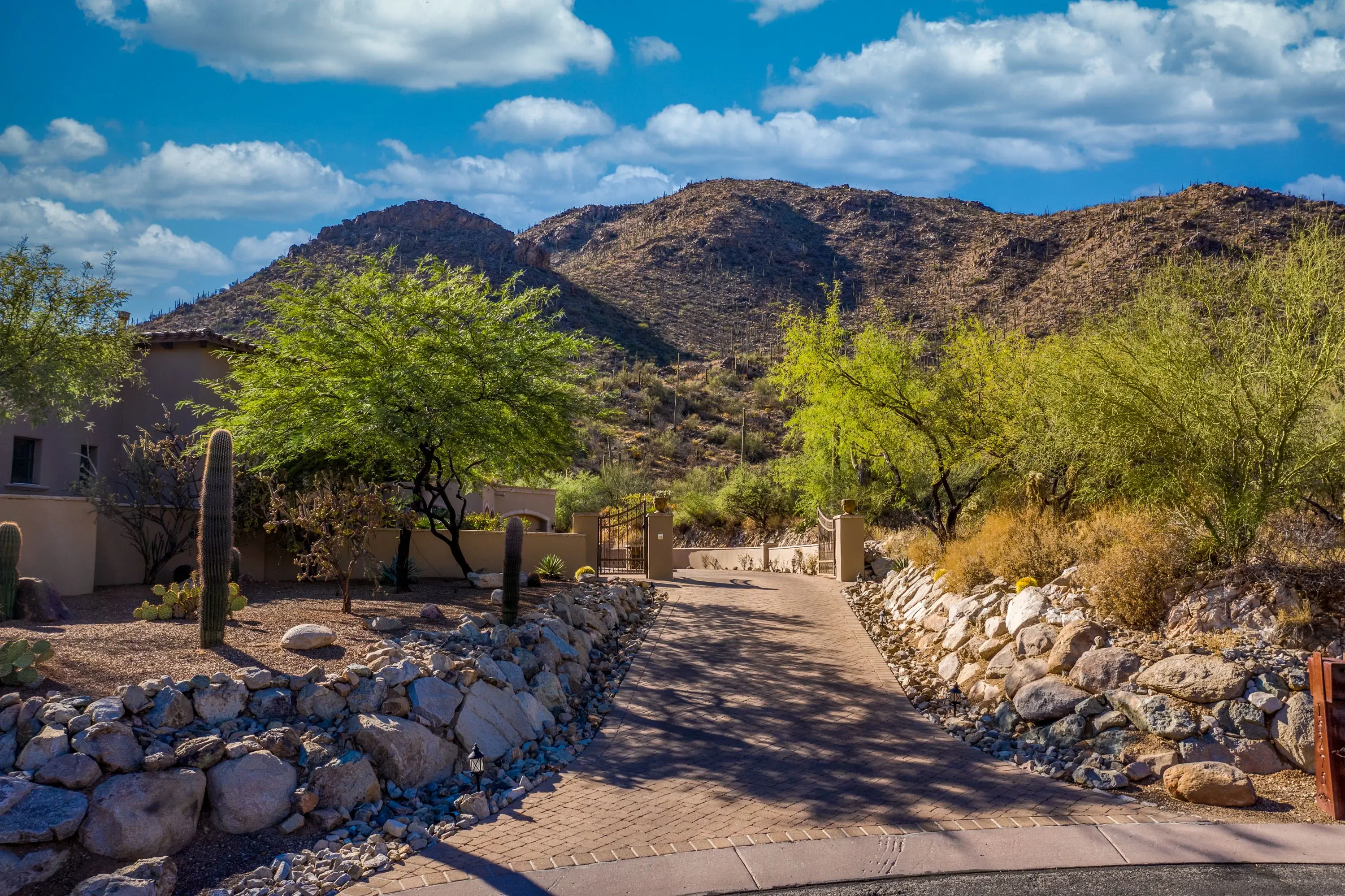 15275 North Silent Vista Court, Marana, Tucson Area, Arizona 85658 - 15275_N_Silent_Vista_Ct_03_x49ukc