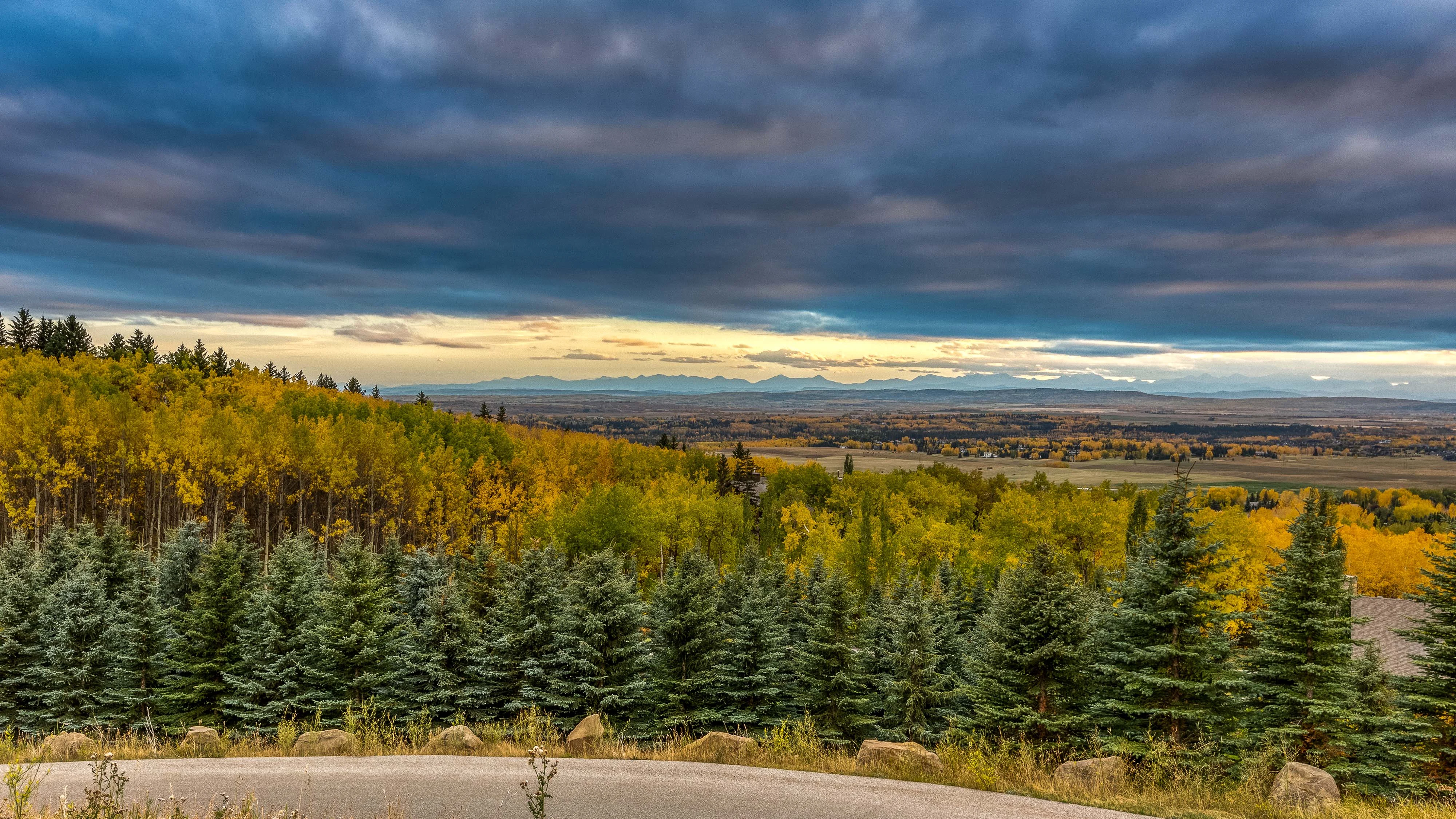 25130 Escarpment Ridge View, Calgary, Alberta, Alberta T3Z 3M7, Canada ...