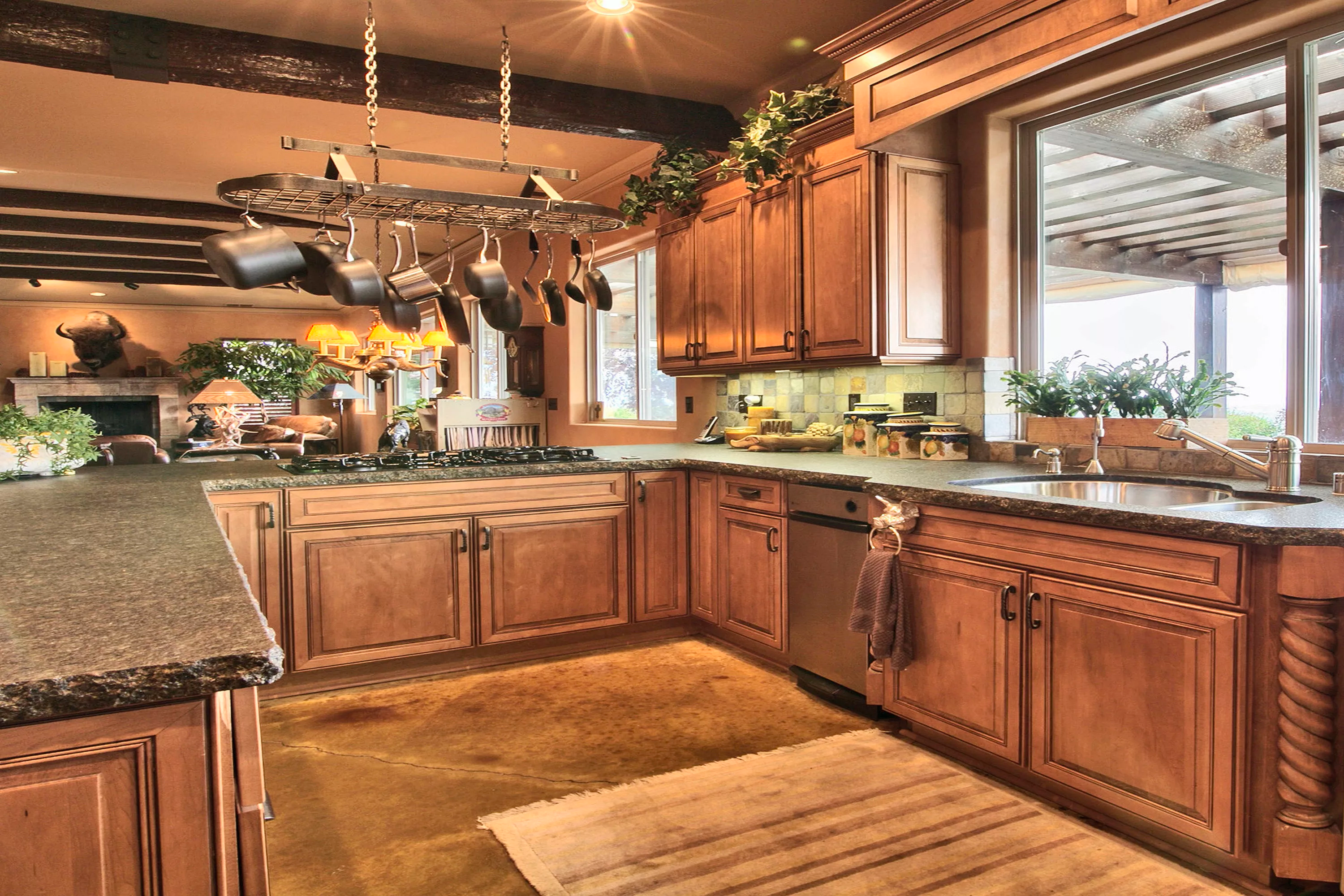 301 Five Creek Road, Near Lake Tahoe, Nevada 89460 - 301-five-creek-road-gardnerville-nevada-07_vocvr7