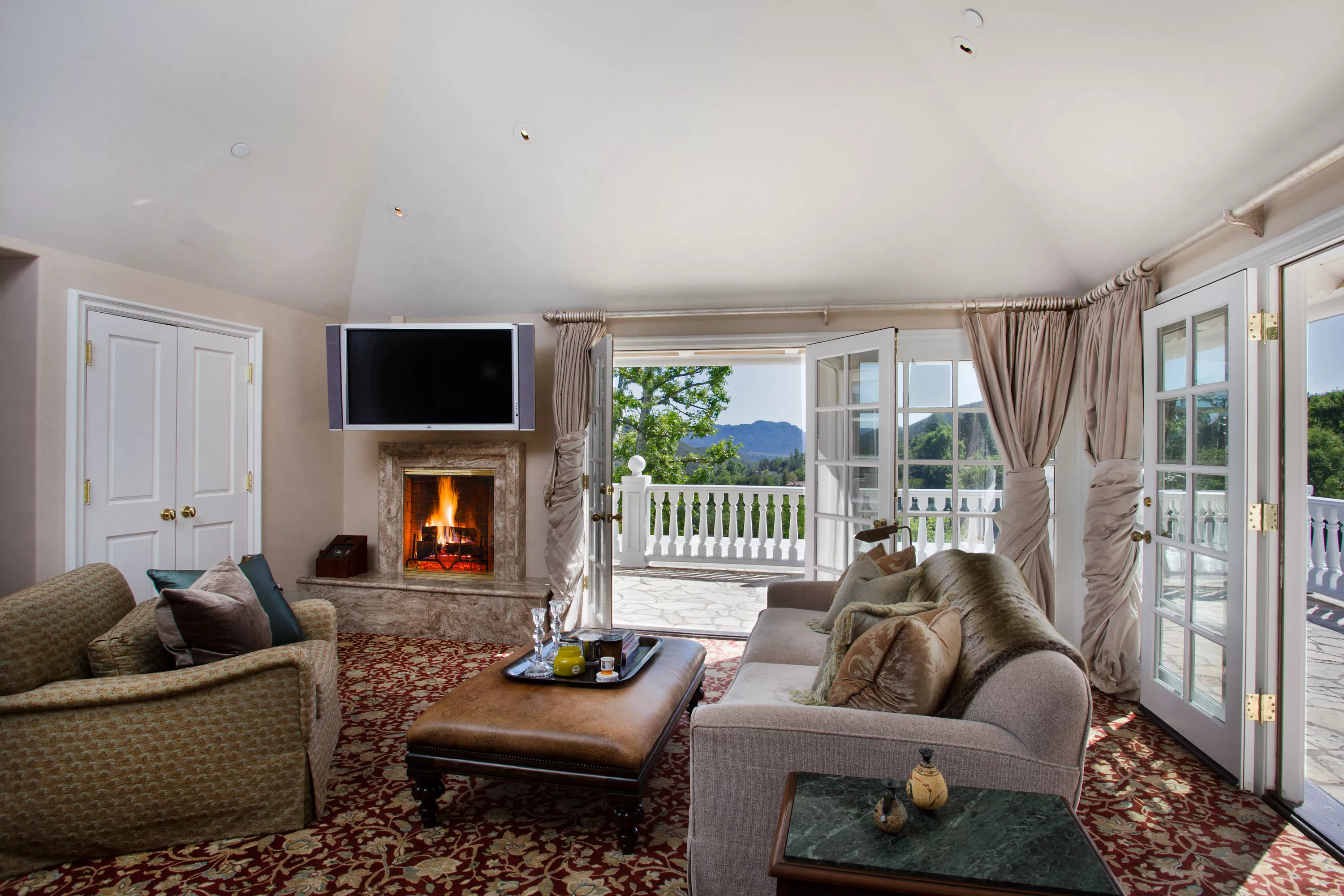 1064 Lakeview Canyon Road, Westlake Village, California 91362 - 1064-lakeview-canyon-road-westlake-village-california25_h2wvhg