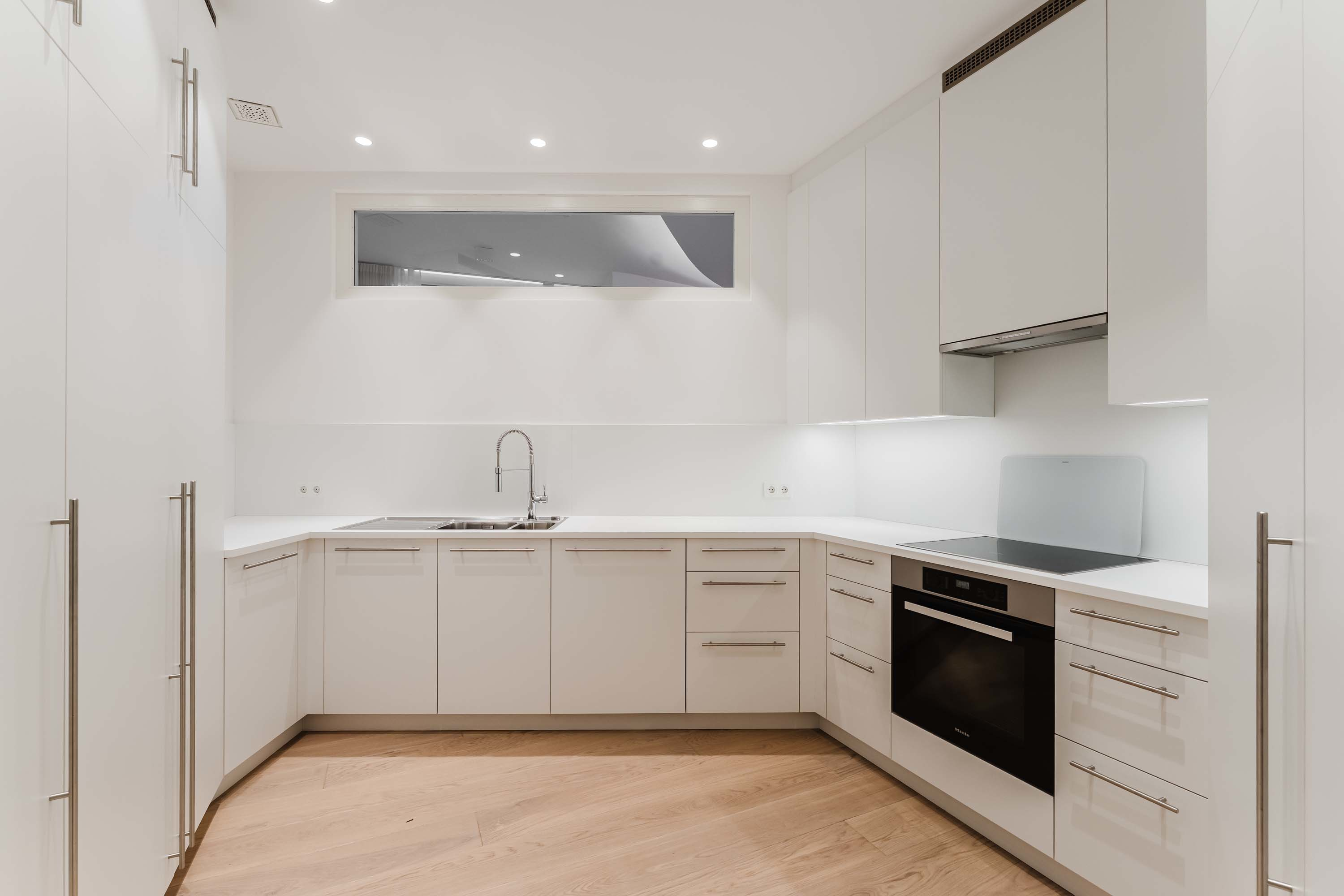 20 ARGOS by Zaha Hadid - Luxury Real Estate - Concierge Auctions