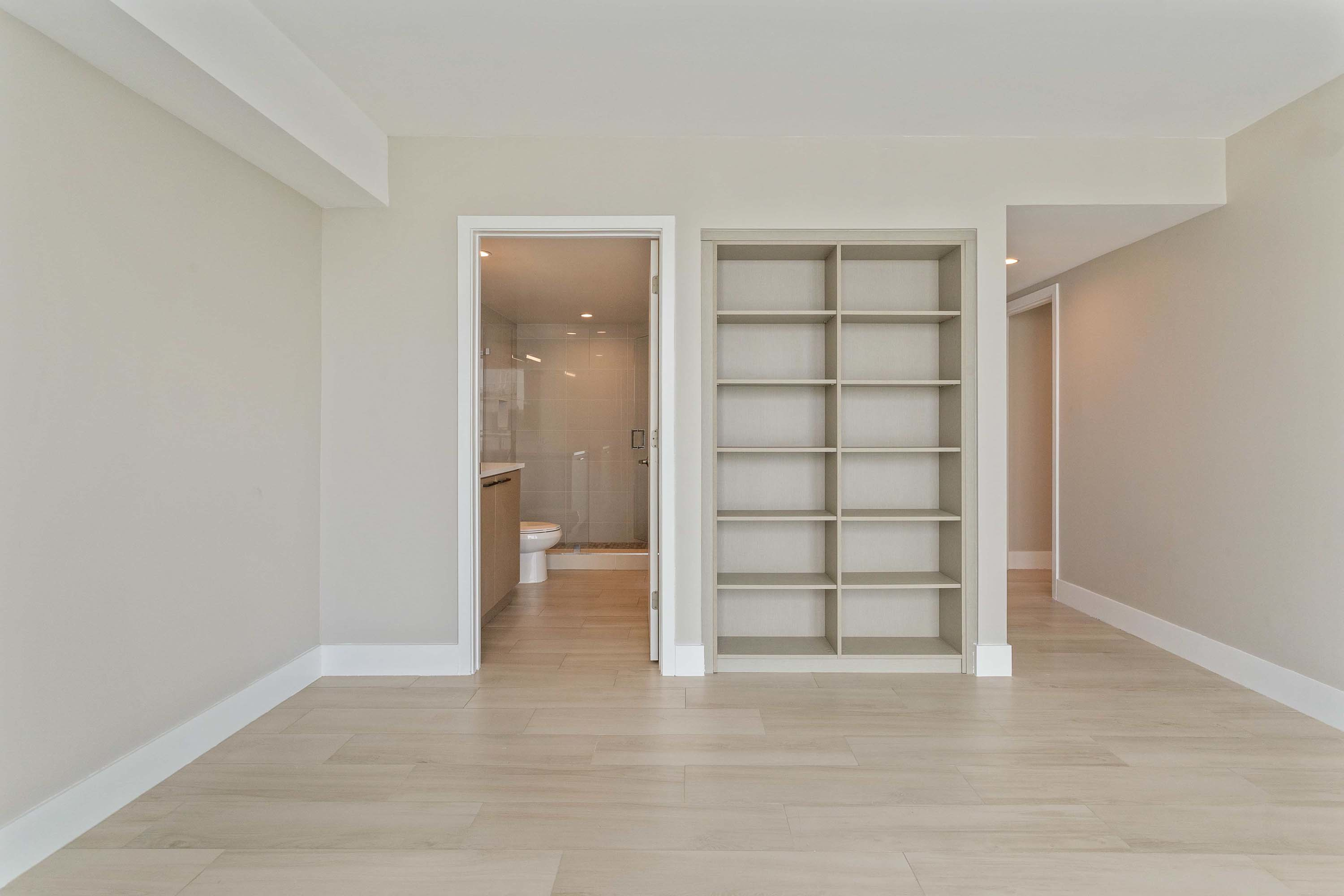 22 Unit 702 1150 101st Street - Luxury Real Estate - Concierge Auctions