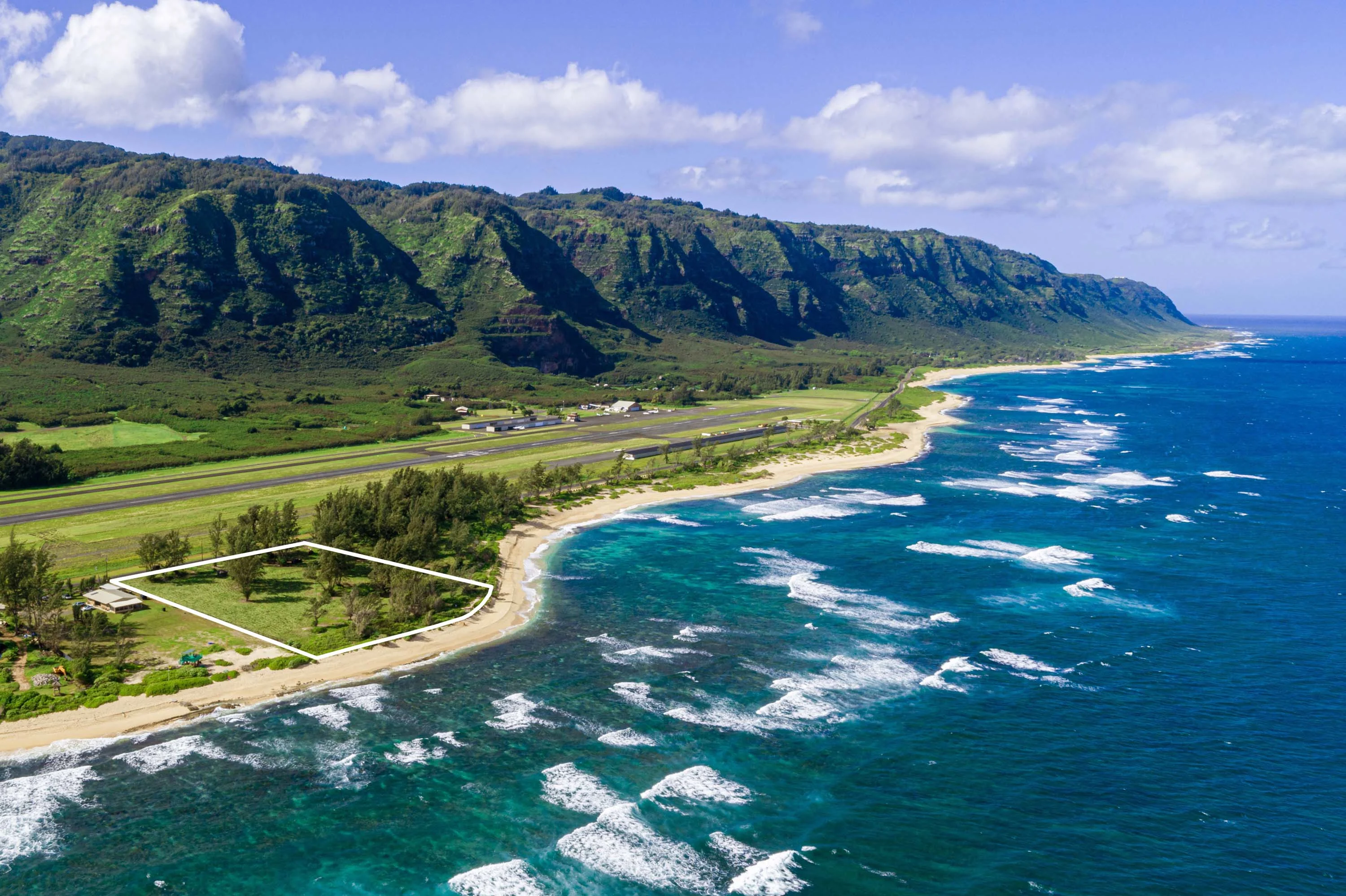 131 Farrington Highway, North Shore, Oahu, Hawaii 96791 - 131-farrington-highway-waialua-hawaii01_kffjfa