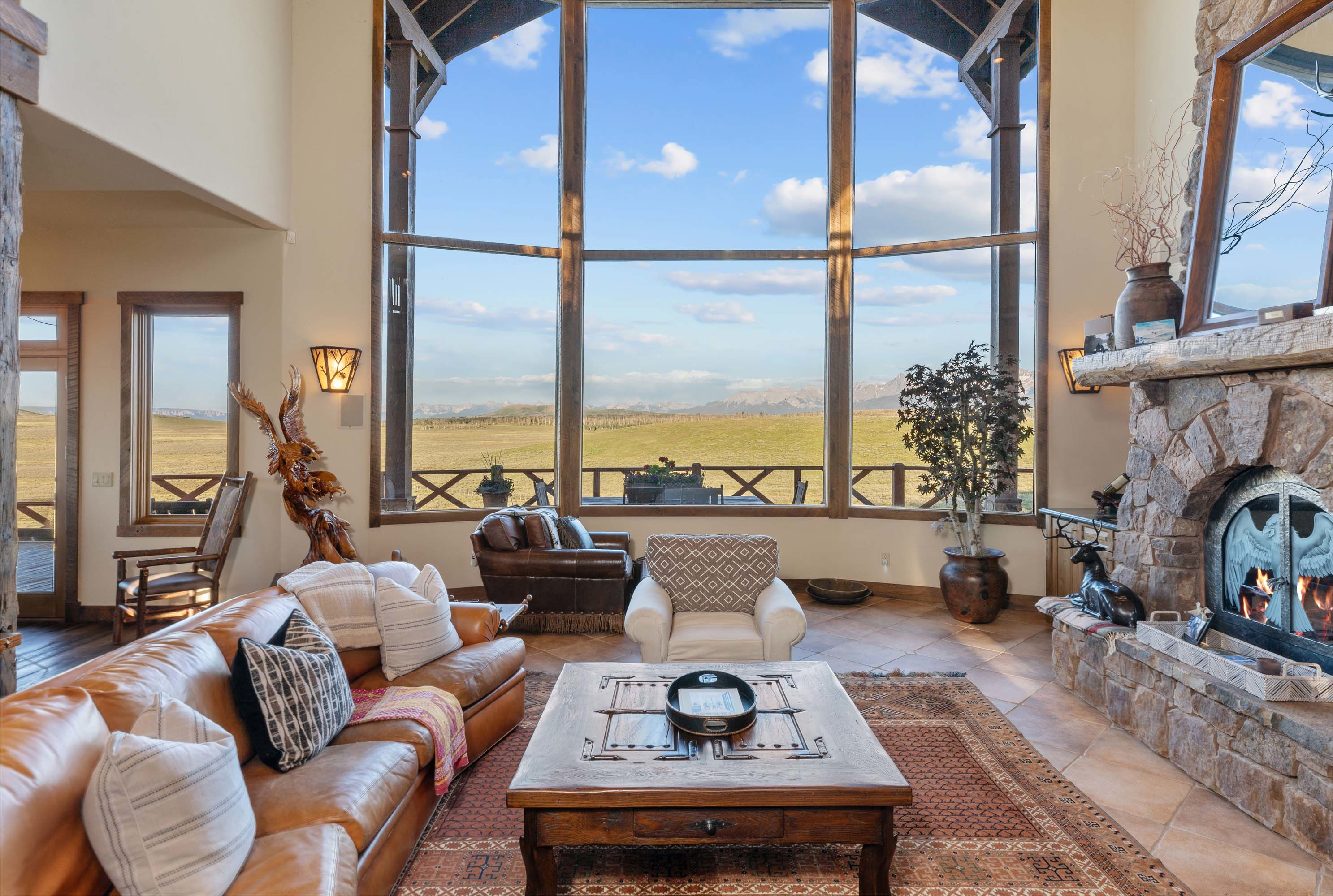 06 4234 Brown Ranch Road - Luxury Real Estate - Concierge Auctions