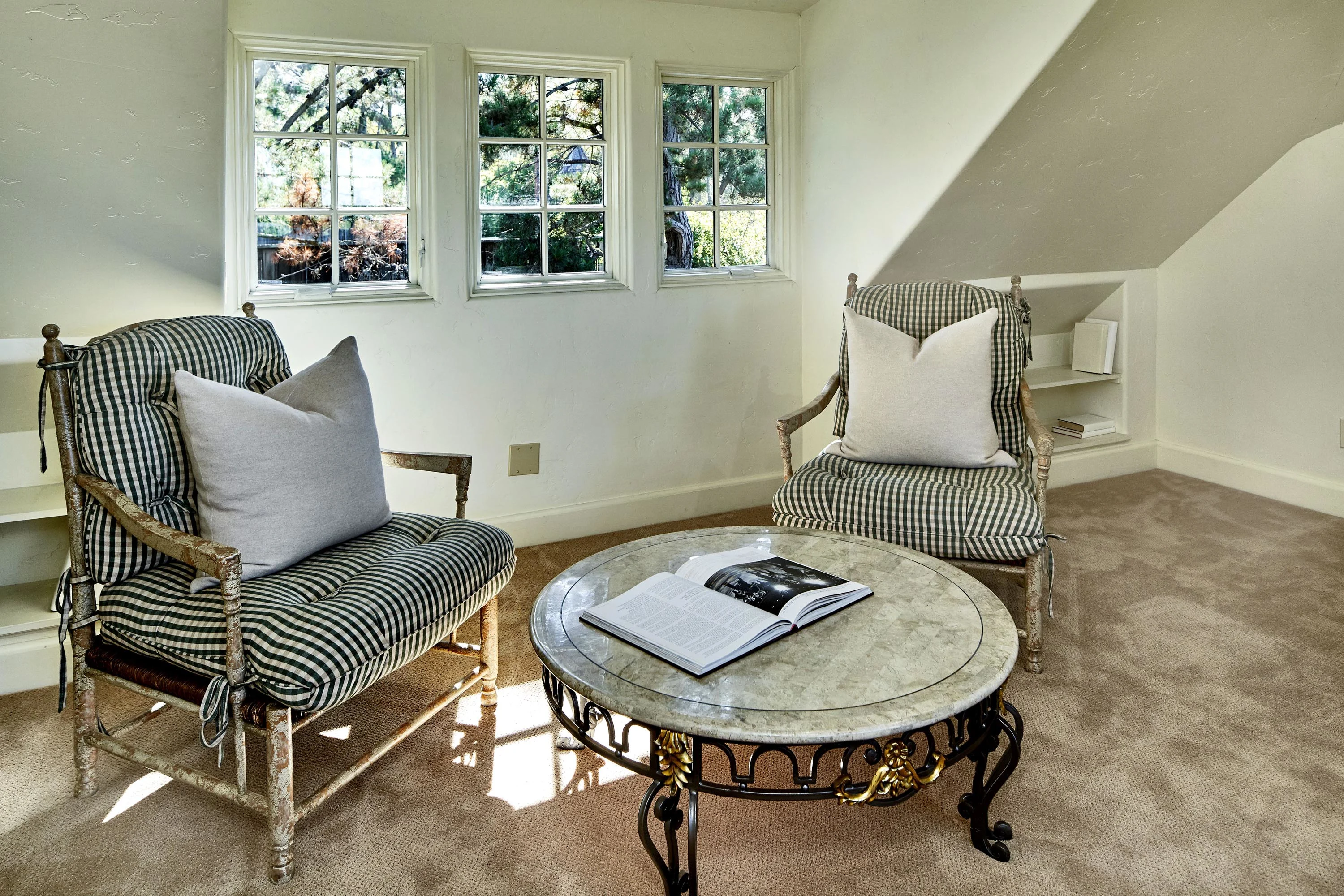 690 Loyola Drive, Silicon Valley, California 94024 - 690-loyola-drive-los-altos-hills-california40_th2cfz
