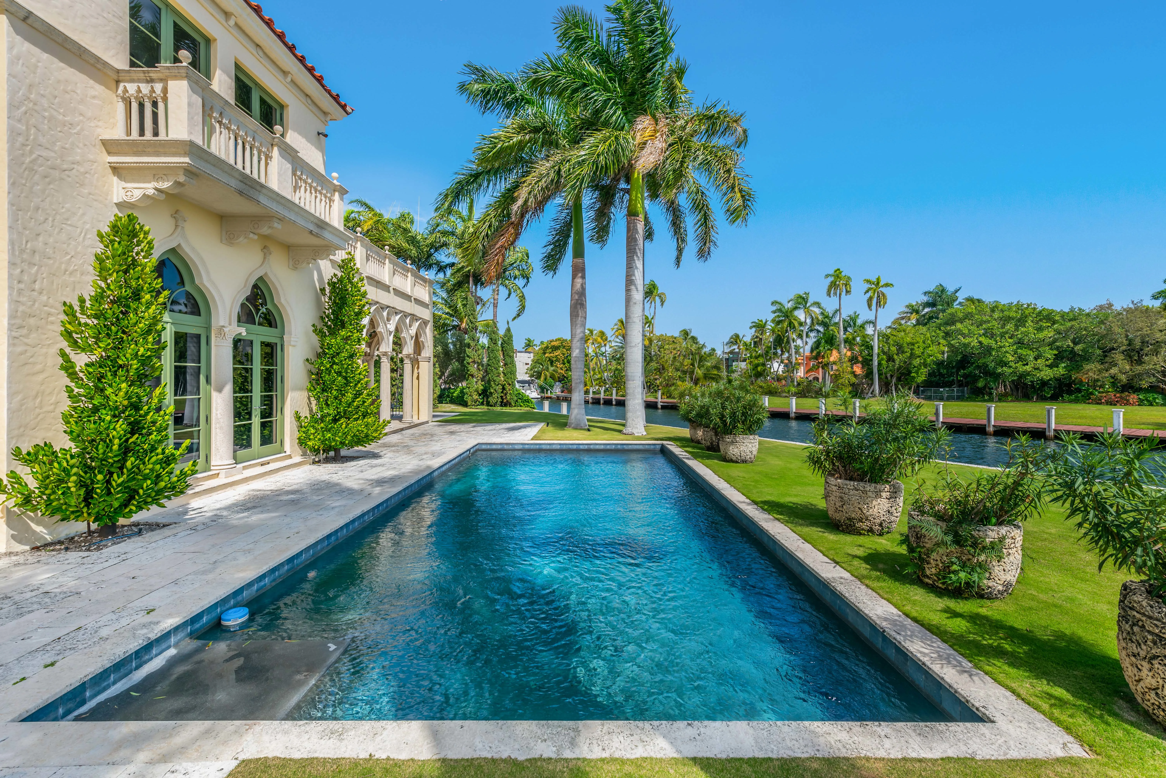 534 Bontona Avenue, Fort Lauderdale, Florida 33301 - casa-bella-fortuna-fort-lauderdale-florida58_mvea6g