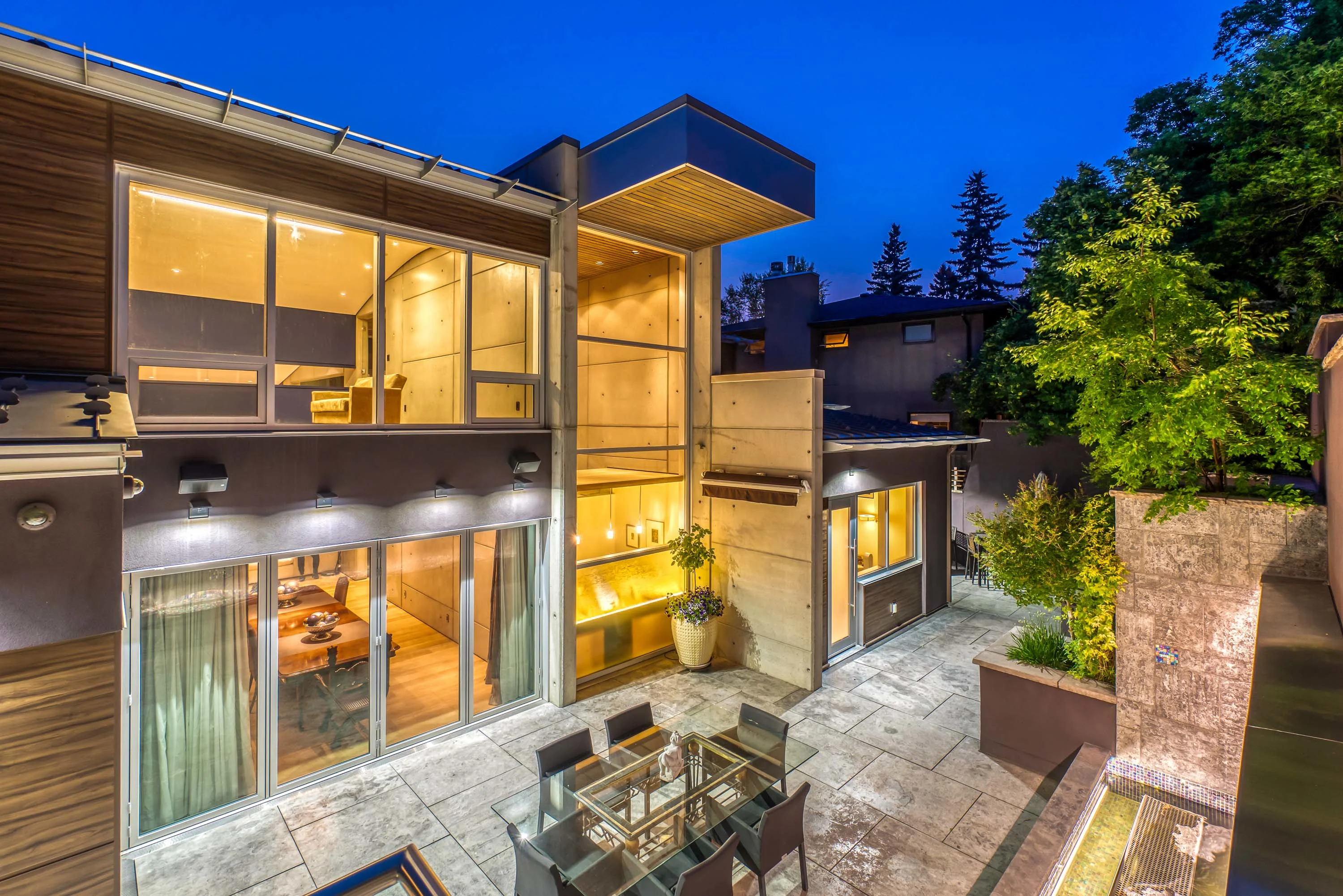 2906 Marquette Street Southwest, Calgary, Alberta T2T 3E3, Canada - 2906-marquette-street-southwest-calgary-alberta-canada77_tvdc4p