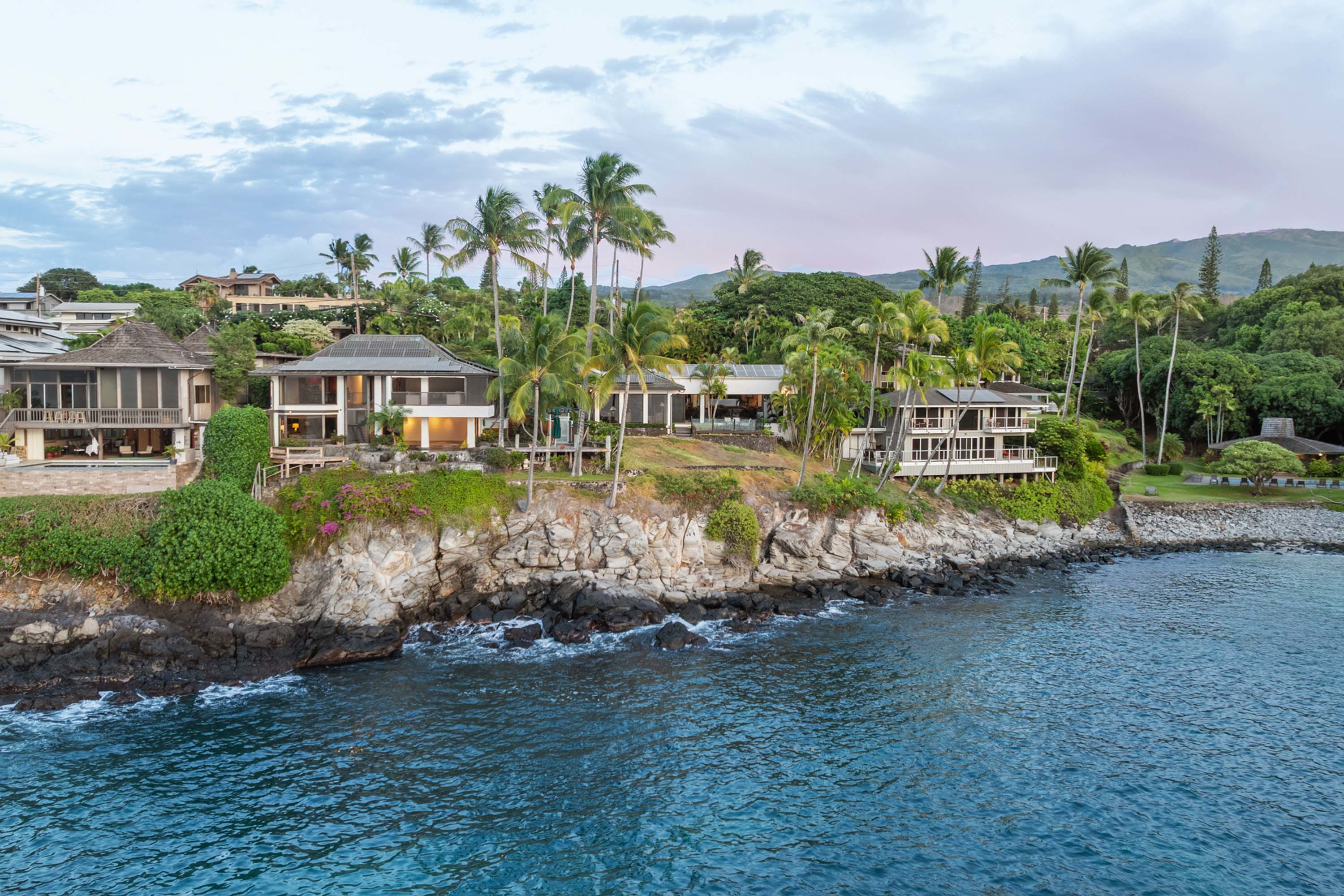 65 5163 and 5157 Lower Honoapiilani Rd, Lahaina, HI 96761 - Luxury Real Estate - Concierge Auctions