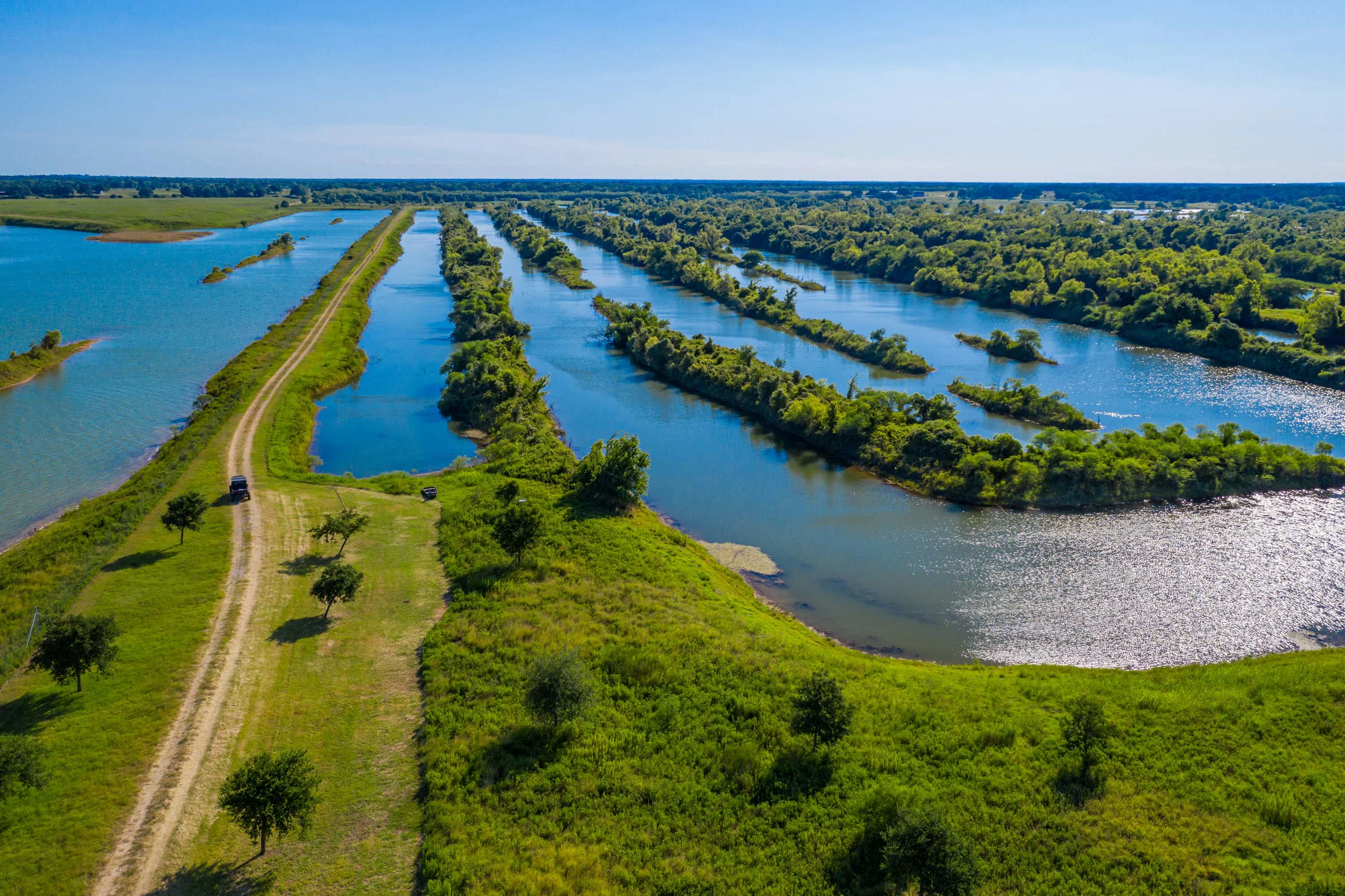 1773 County Road 101, Colorado County, Texas 78934 - 1773-county-road-101-columbus-texas52_vztzja