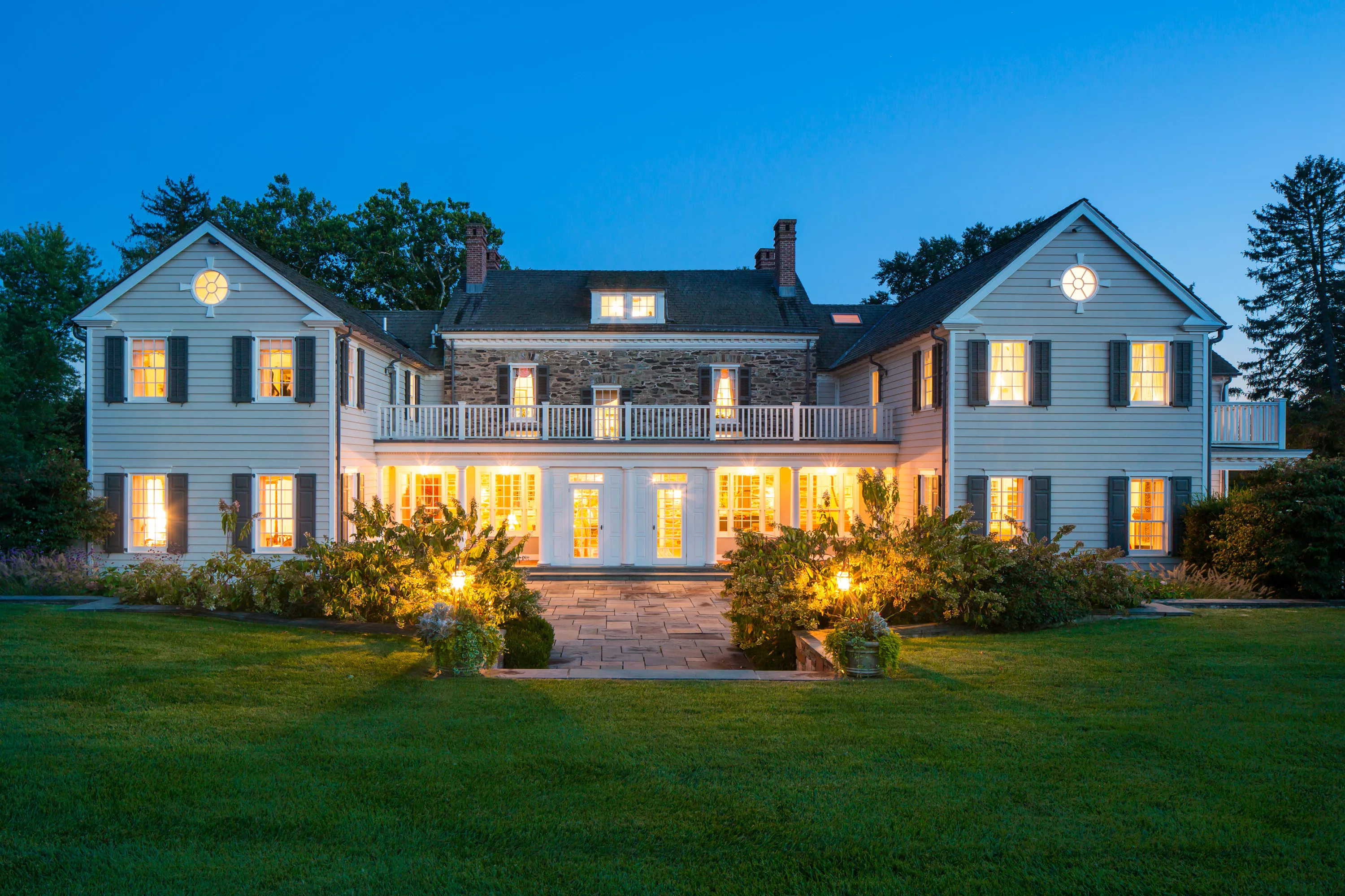 166 Cherry Hill Road, Princeton, New Jersey 08540 - tusculumtwilight_bckclose_vd9xse