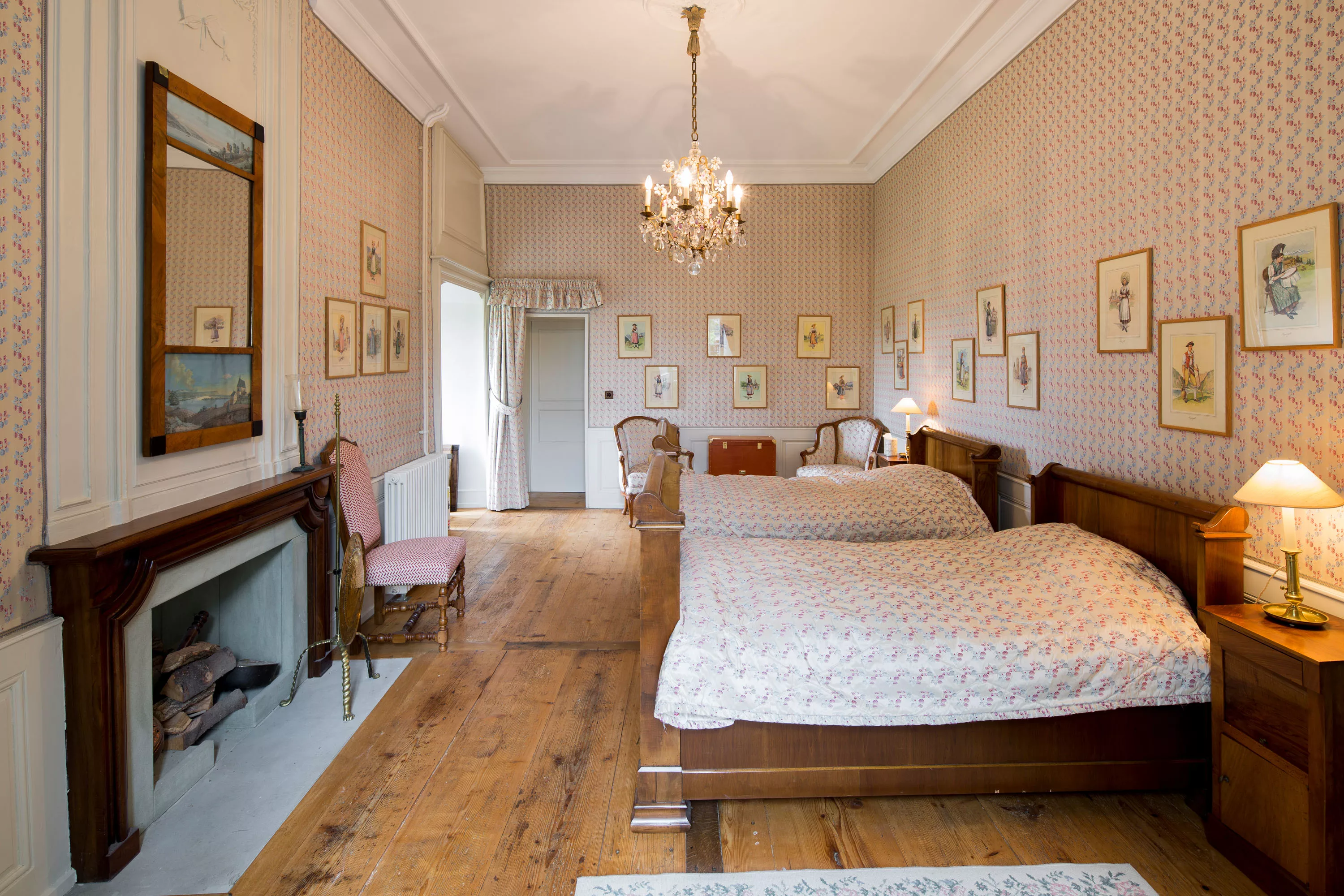 Chateau de Bavois, Lausanne, Vaud , Switzerland - chateaudebavois_22_skllm8