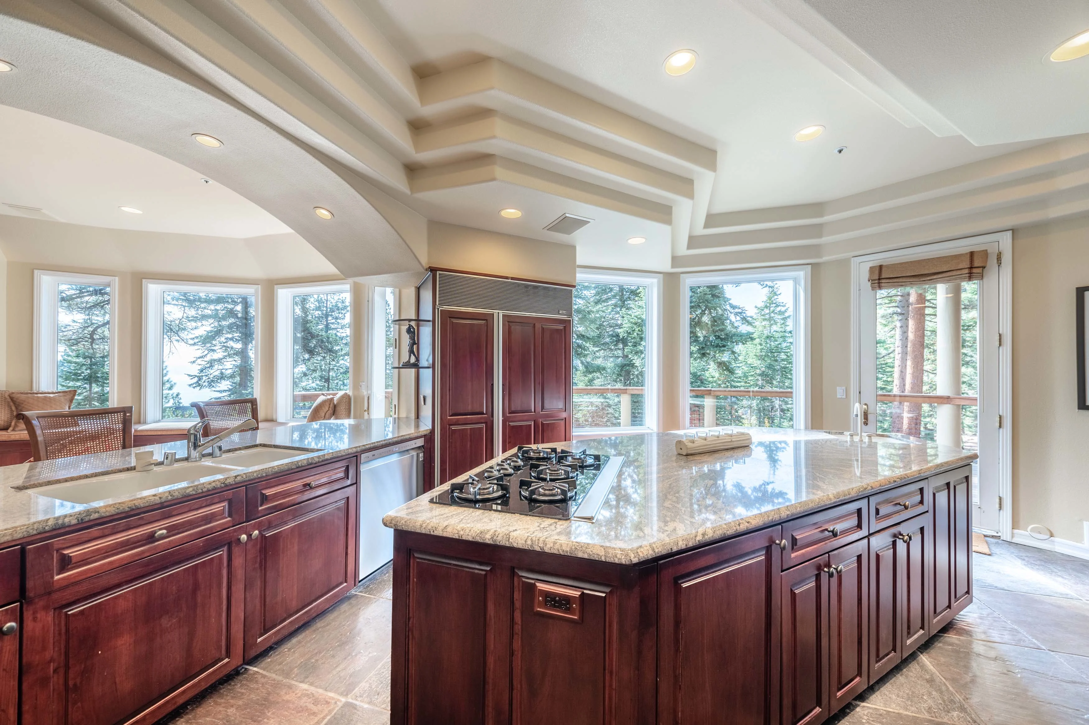 949 Fairview Boulevard, Lake Tahoe, Nevada 89451 - 949-fairview-boulevard-incline-village-nevada_17_kbflej