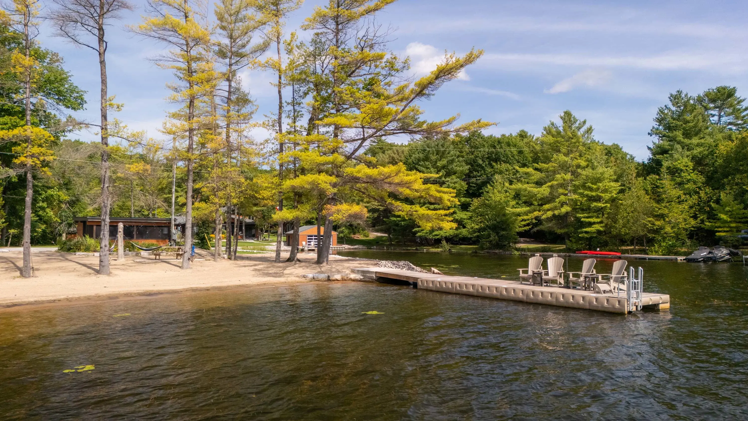 308 O'Hara Point Road, Muskoka District, Georgian Bay, Ontario L0K1S0, Canada - 38_-_Jeff_Braun_-_Muskoka_-_2024_-_Modern_Movement_Creative_Inc_-_PHOTOG-_Mitch_Hubble_-62_-_August_31_2024_copy_wgi8zg