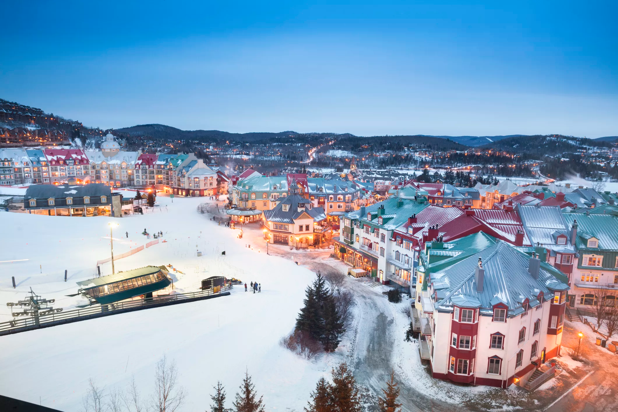 11 Chemin Killarney, Mont-tremblant, Quebec J8E 0C8, Canada - iStock-171256911_befdh4