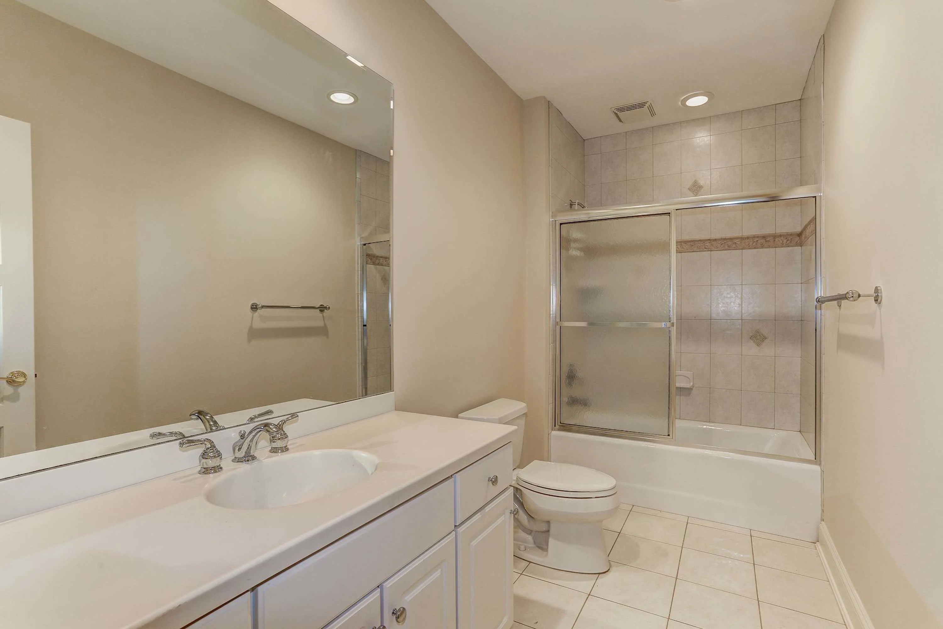 7984 Georgetown Pike, Near Washington D.C., Virginia 22102 - 7984-georgetown-pike-mclean-virginia35_wozar1