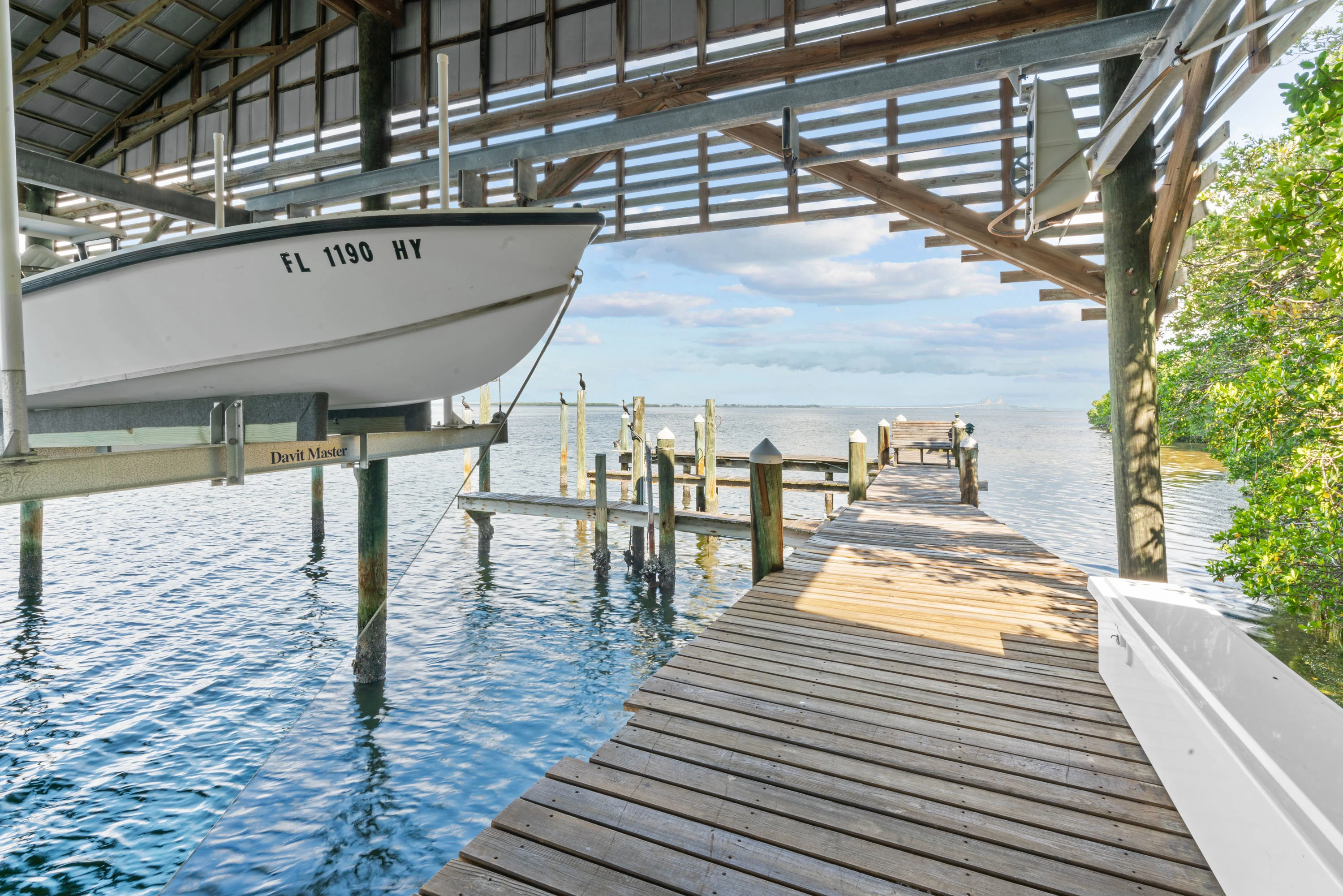 2007 Bayview Drive, Tierra Verde, Florida 33715 - 2007_Bayview_Drive_43_atzzfh