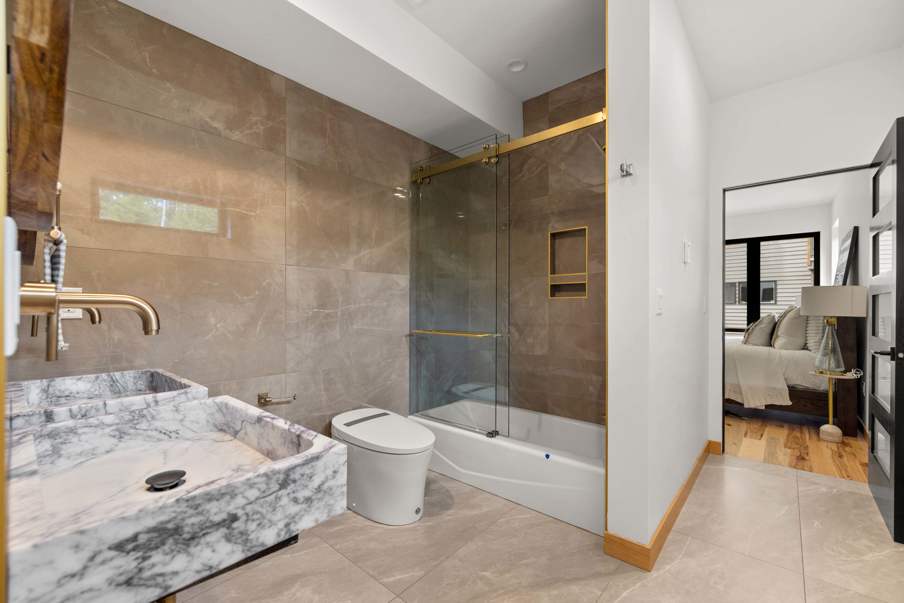 18 3857 Winter Lane A - Luxury Real Estate - Concierge Auctions