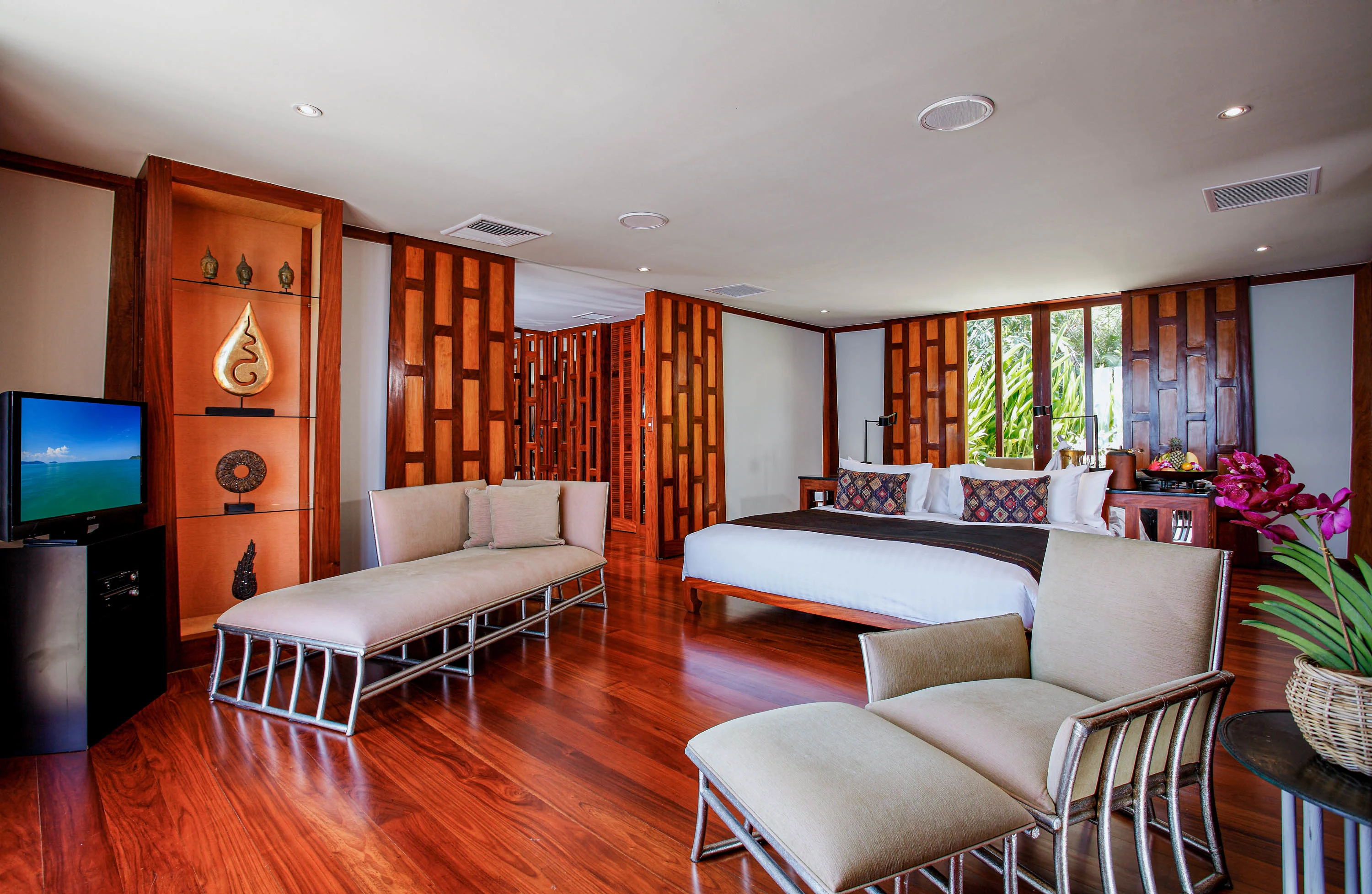 Amanpuri Luxury Ocean Villa, Phuket, Phuket 83100, Thailand - amanpuri-surin-thalang-83100-thailand10_hvtr4p