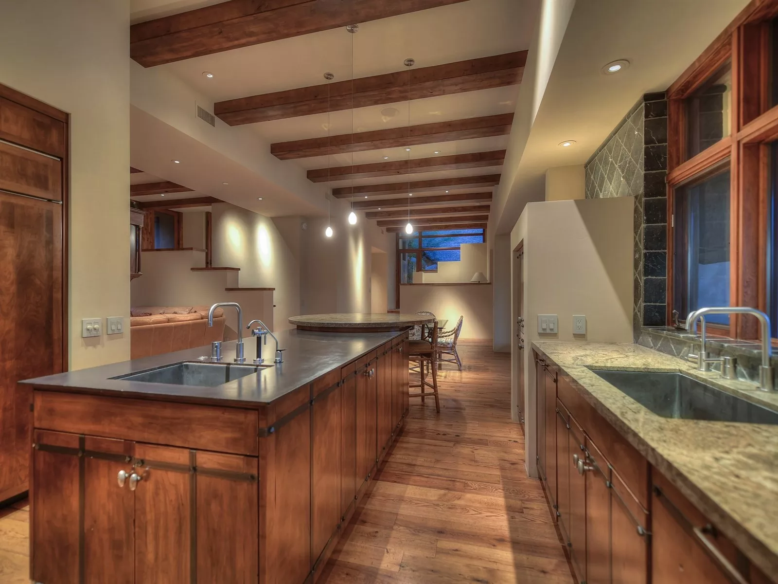 35237 North Ridgeway Dr, Carefree, Arizona 85377 - 35237-North-Ridgeway-Carefree-Arizona20-16-16-09-099_elynjb