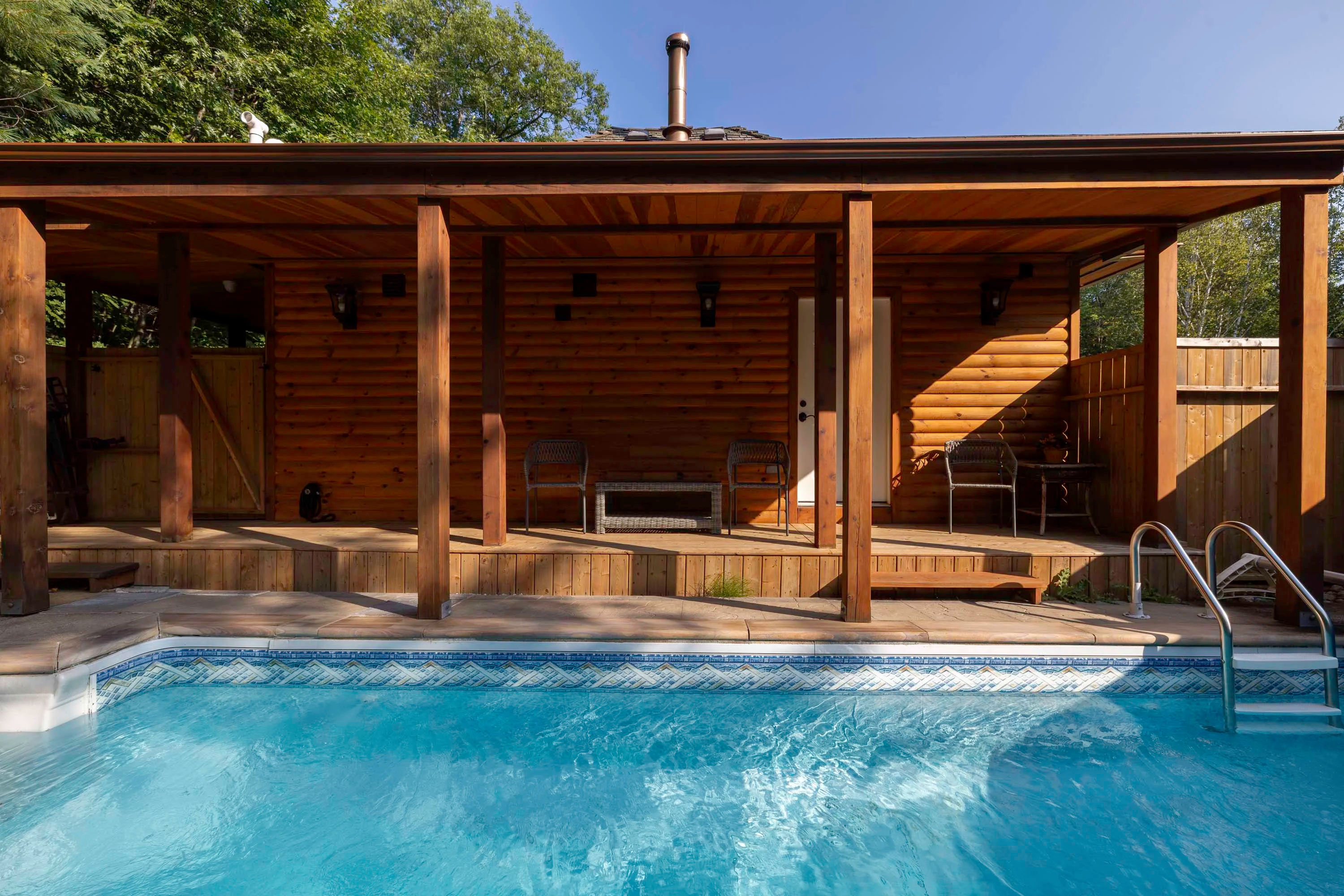1080 Whitehead Road, Lake Muskoka, Gravenhurst, Ontario P1P 1V1, Canada - 45_-_1080_Whitehead_Farm_Rd-81_vdpjc4