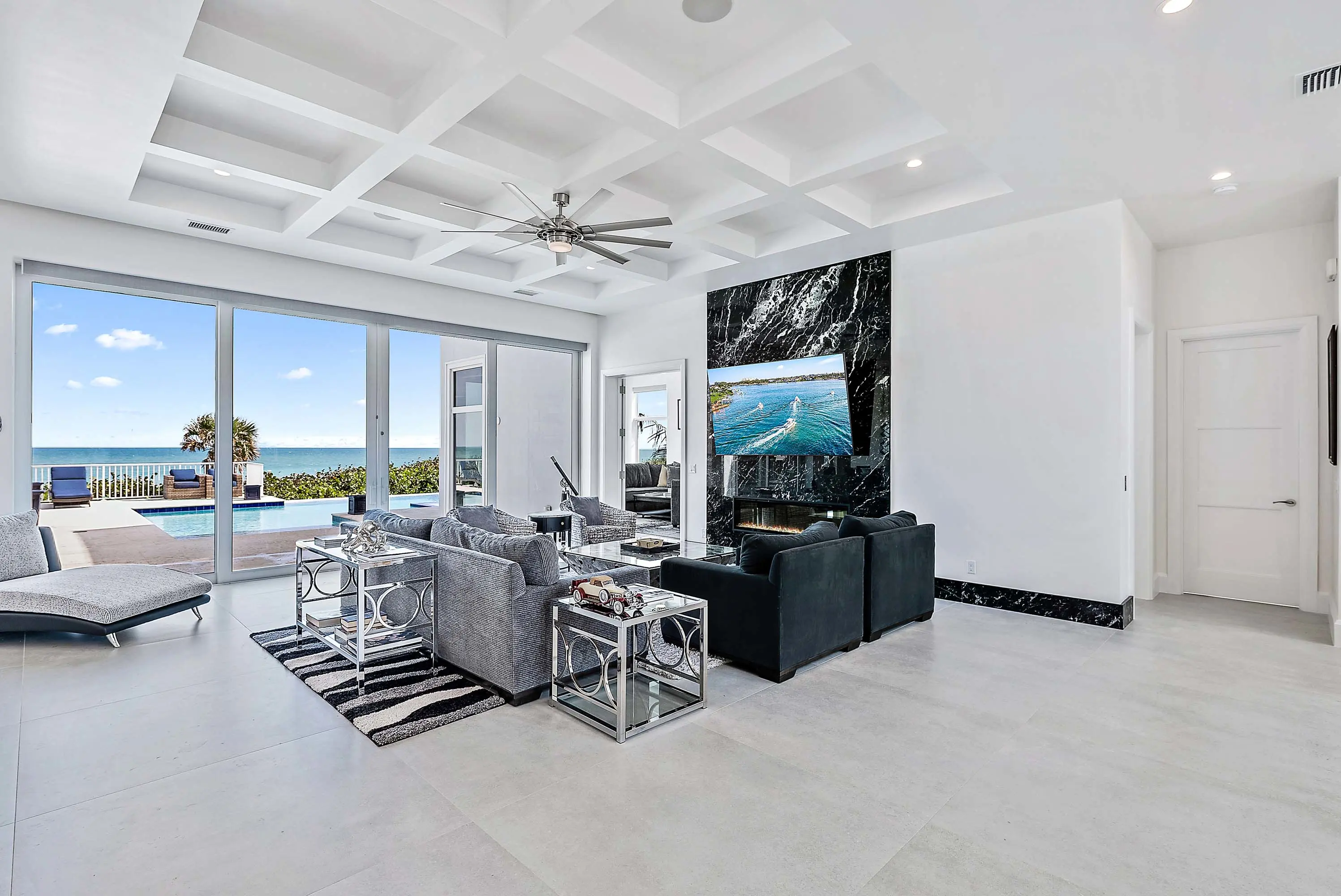 11 7916 South Ocean Drive - Luxury Real Estate - Concierge Auctions