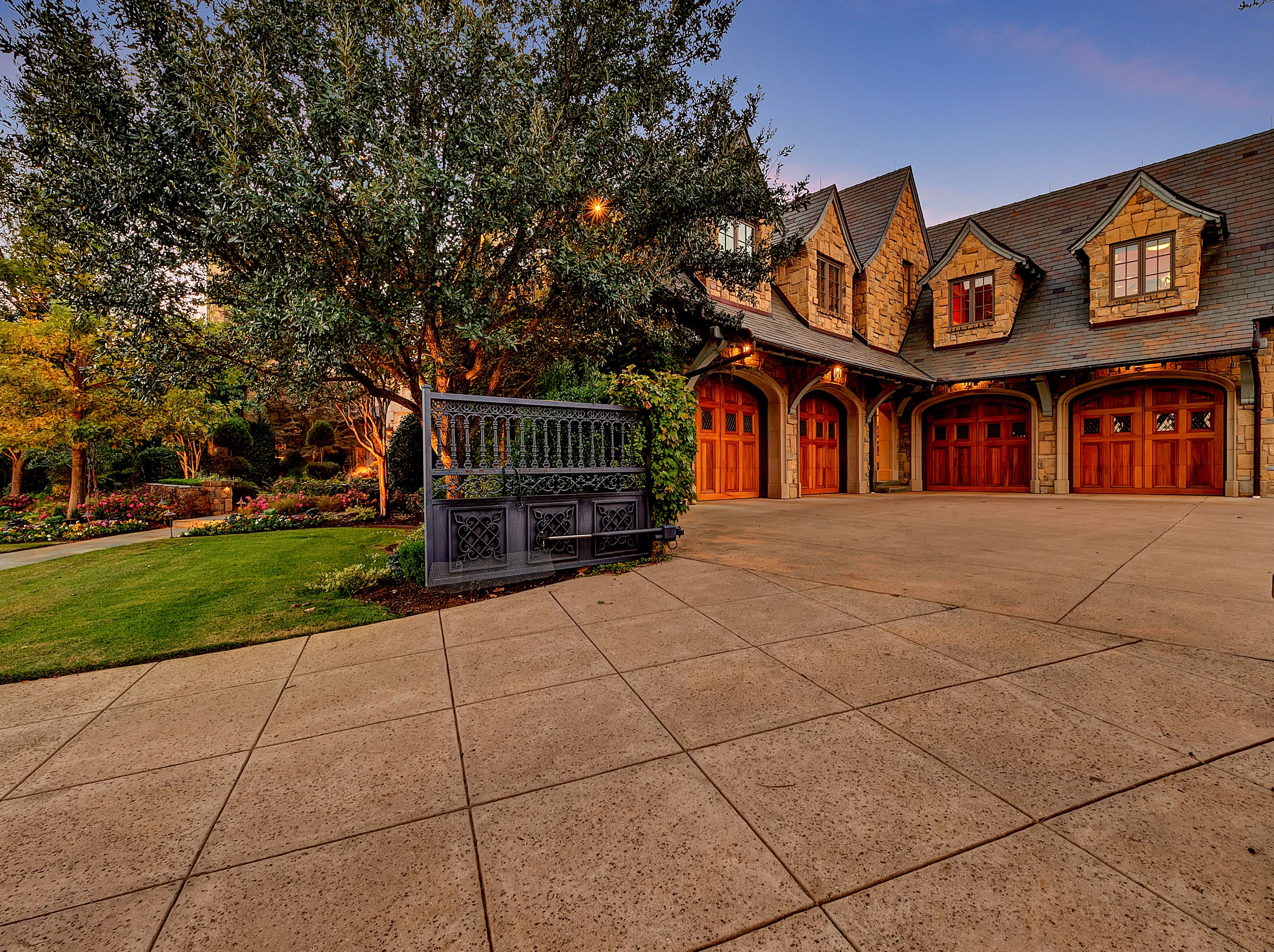 2006 Navasota Cove, Dallas/Fort Worth Area, Texas 76262 - 2006-navasota-cove-westlake-texas04_pkvbzr