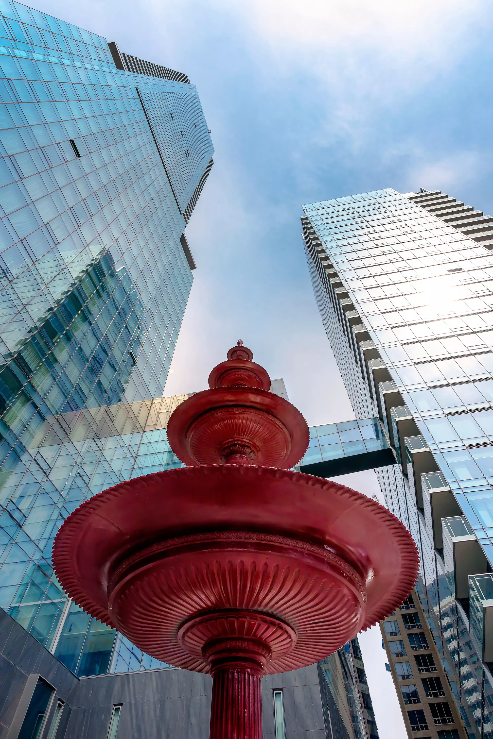 50 Yorkville Avenue, Toronto, Ontario M4W0A3, Canada - 50-yorkville-ave-4403-toronto-canada-luxury-real-estate-2_uiyrbt
