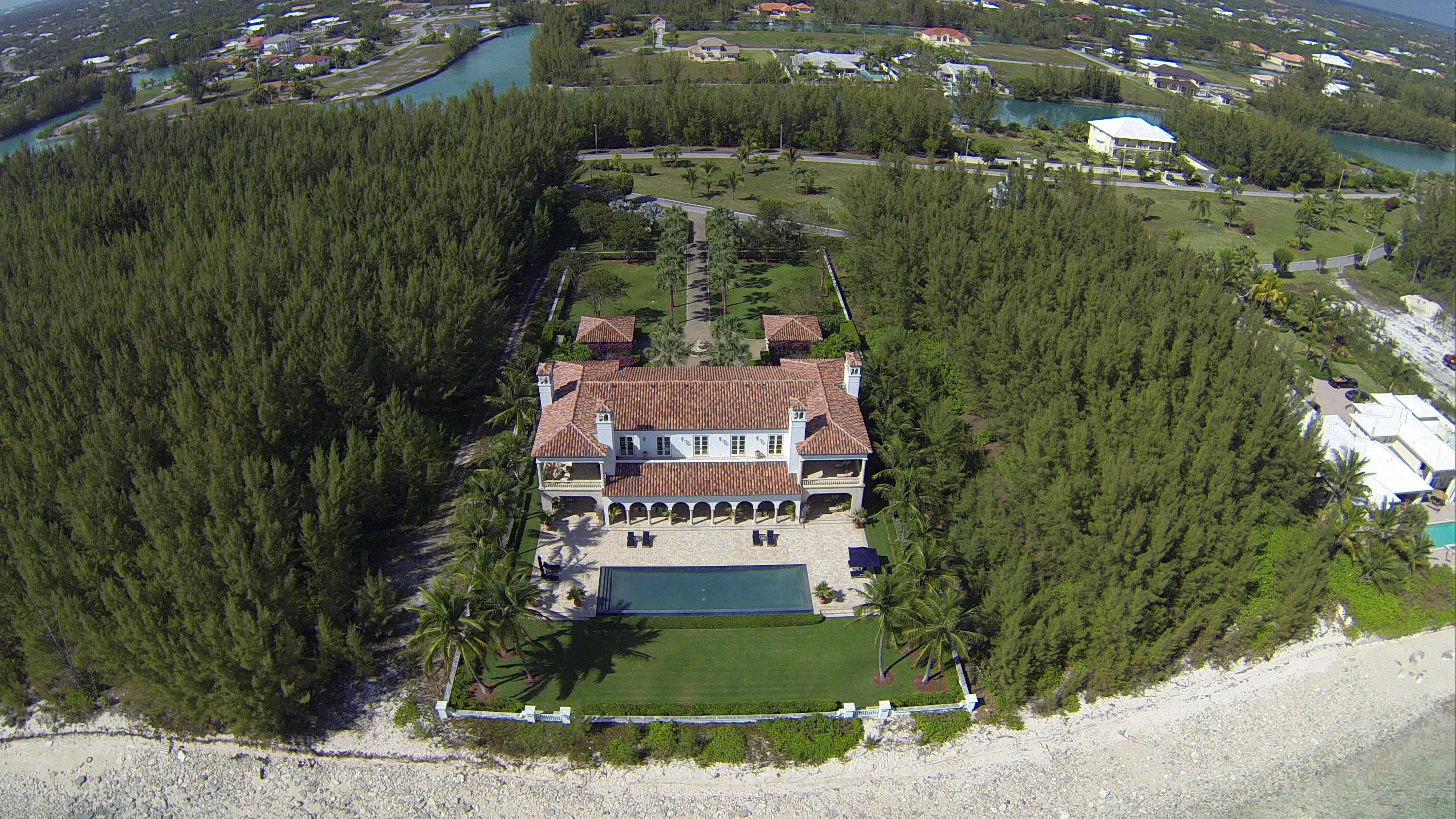 #20 Princess Isle, Freeport,  , Bahamas - 20-princess-isle-grand-bahama-island-luxury-real-estate-42_gdyuyz