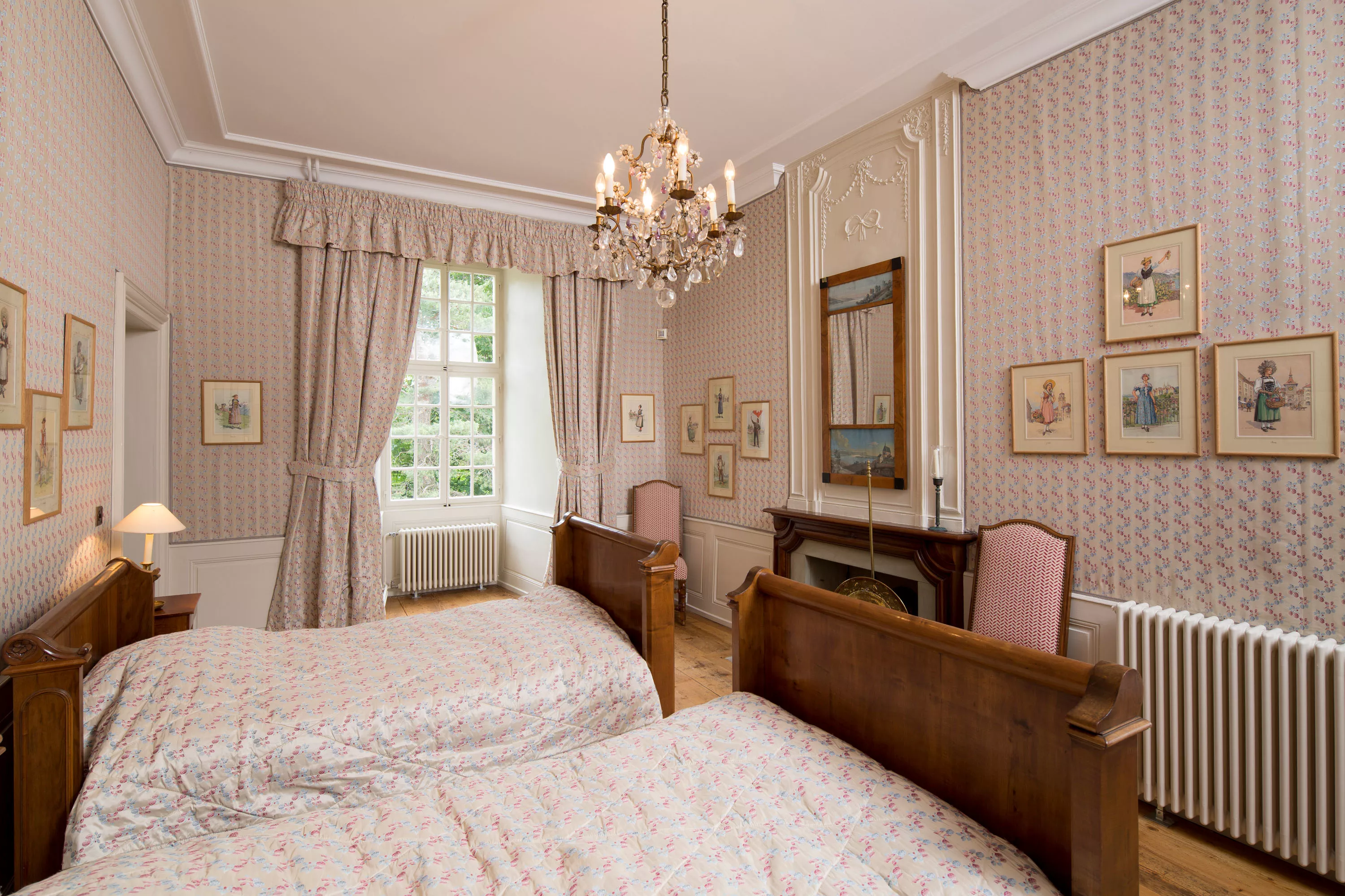 Chateau de Bavois, Lausanne, Vaud , Switzerland - chateaudebavois_23_ycbi1u
