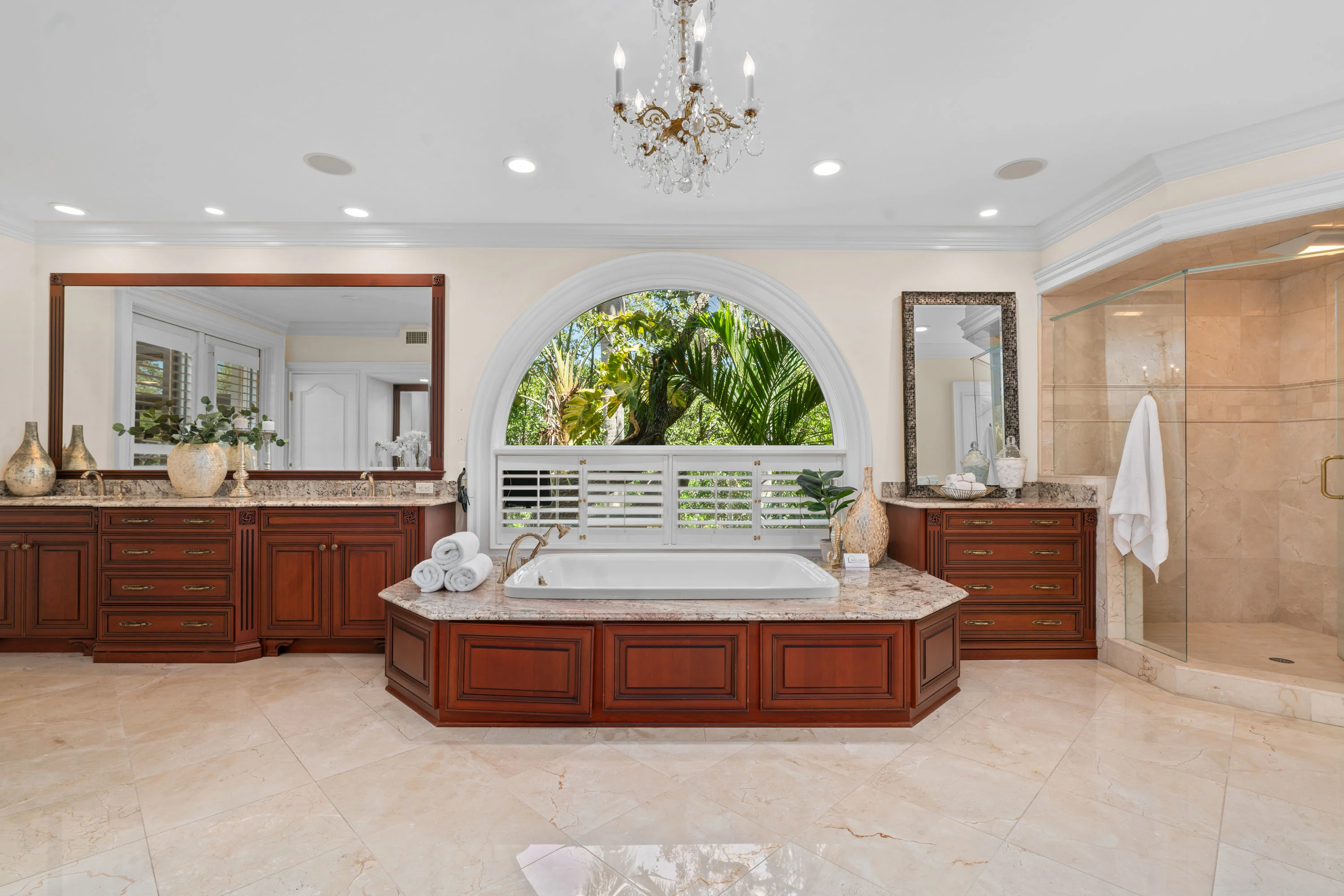 2007 Bayview Drive, Tierra Verde, Florida 33715 - 2007_Bayview_Drive_18_hjv2kp