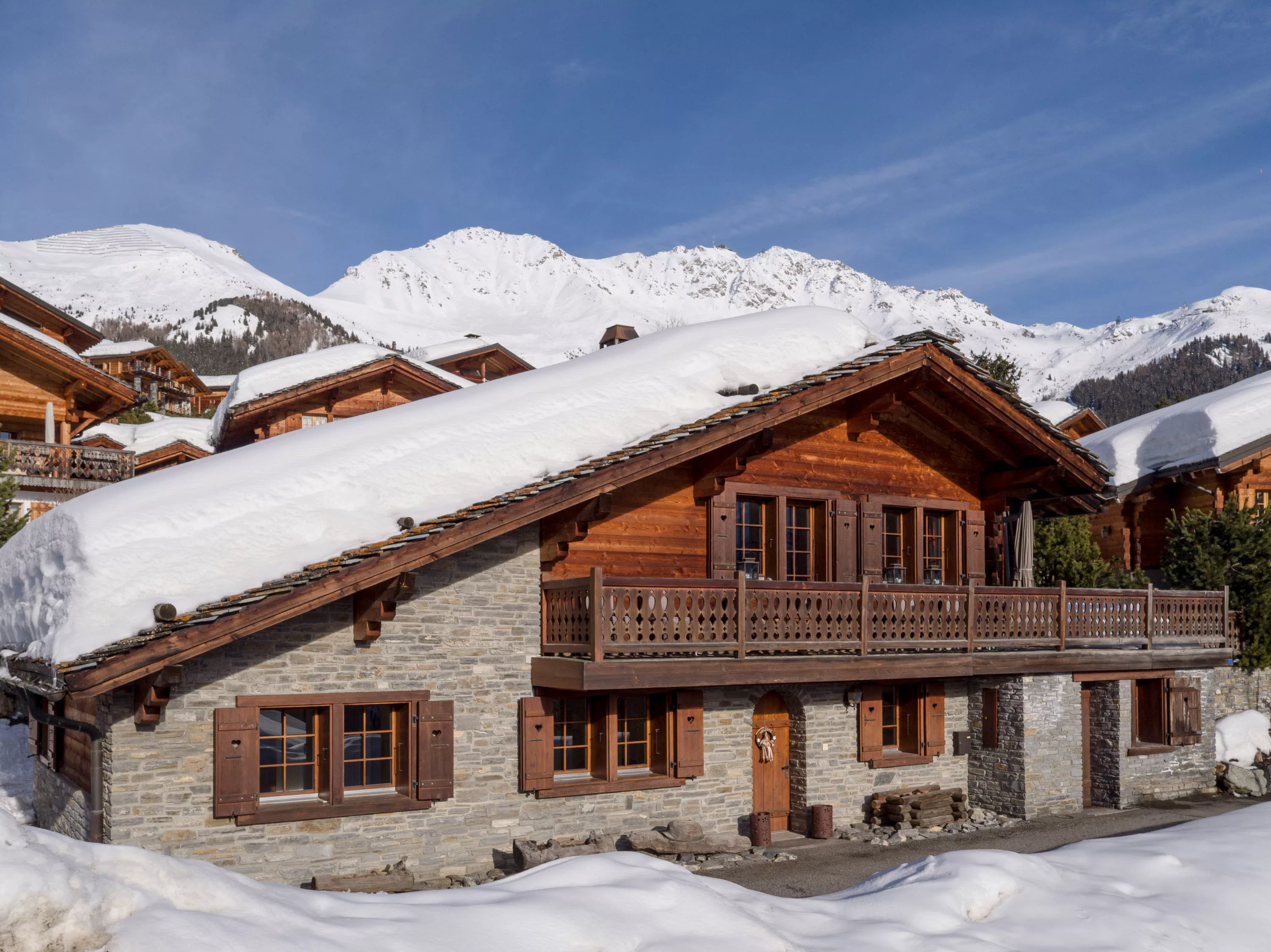 Chemin de Plan Pra 101, Verbier, Swiss Alps , Switzerland - chemin_de_plan_pra_101_verbier_switzerland_05_i6imjl