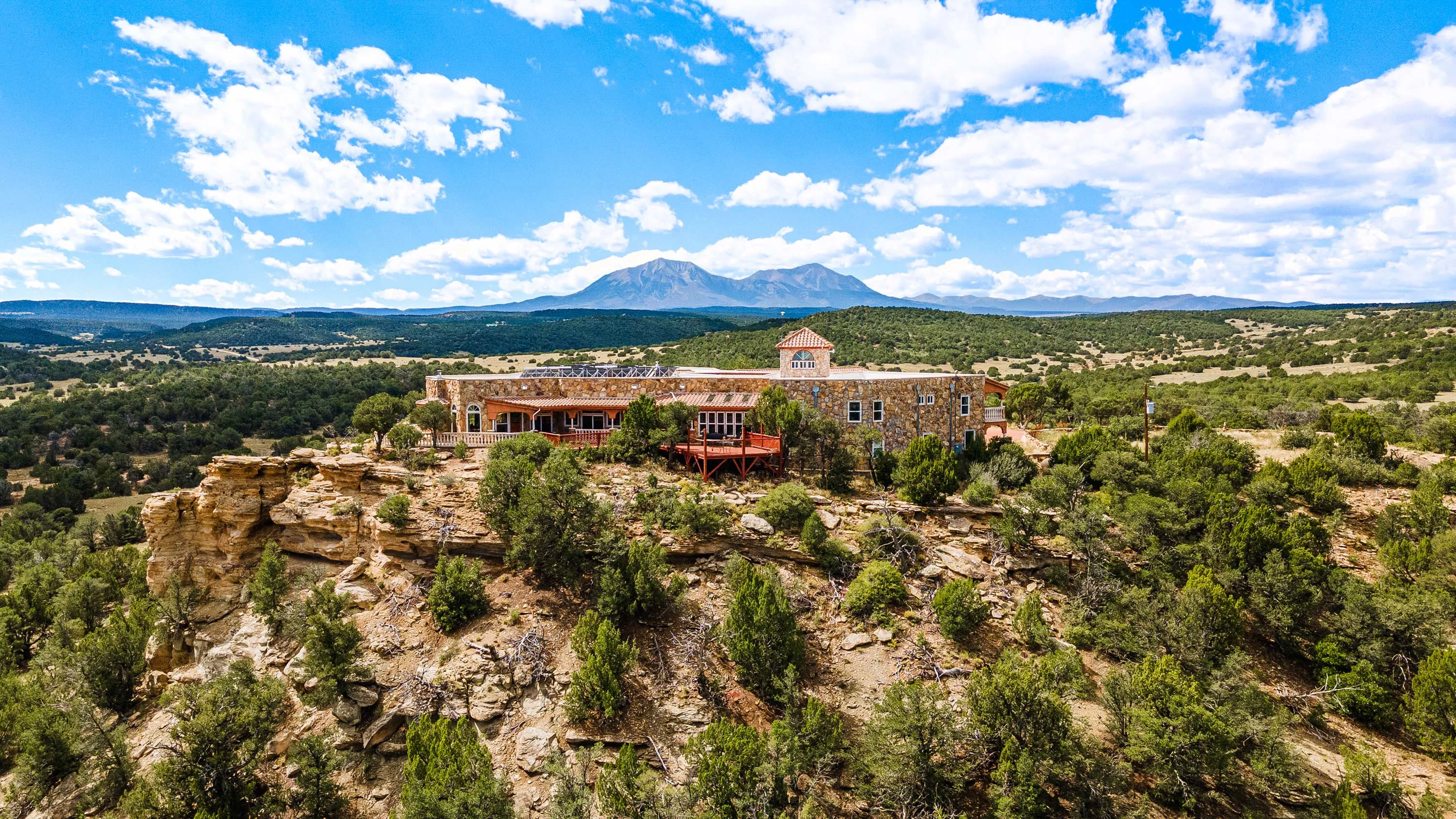 Villa Jubilee | 3001 County Road 330, Walsenburg, Near Pueblo/Trinidad, Colorado 81089 - 1-print-119-3001-Co-Rd-330-Print_eyywov