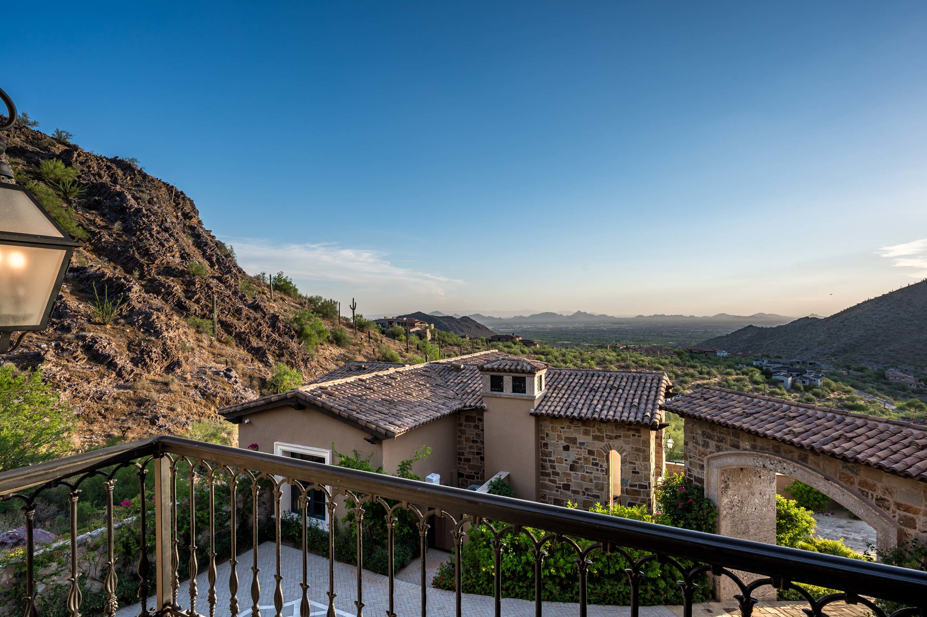 36 11200 E Canyon Cross Way, Scottsdale, AZ 85255 - Luxury Real Estate - Concierge Auctions