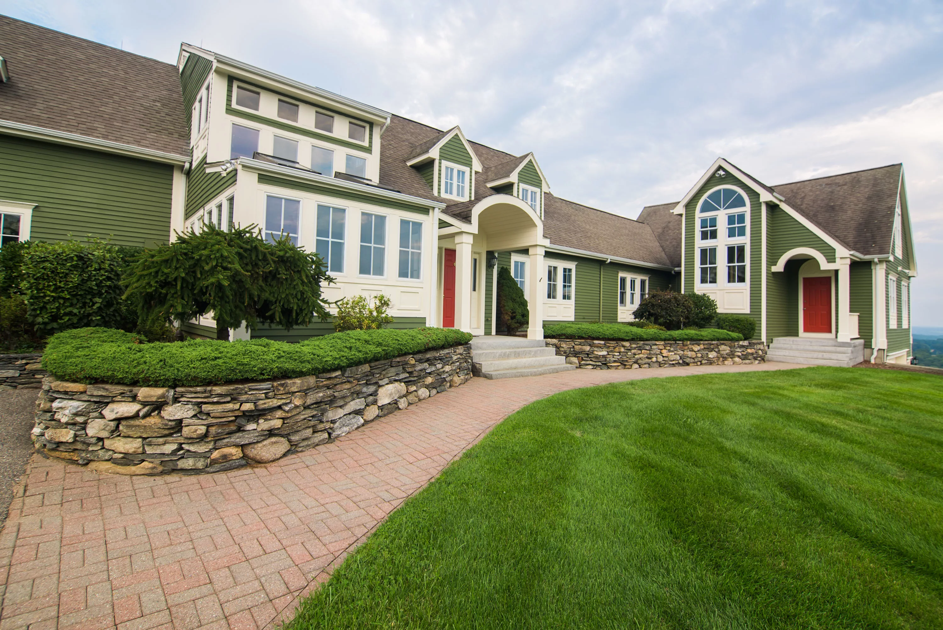 716 Beaumont Hwy, Lebanon, Connecticut 06249 - 716-beaumont-hwy-lebanon-ct-04-26-08-55-5555_s2zqdx