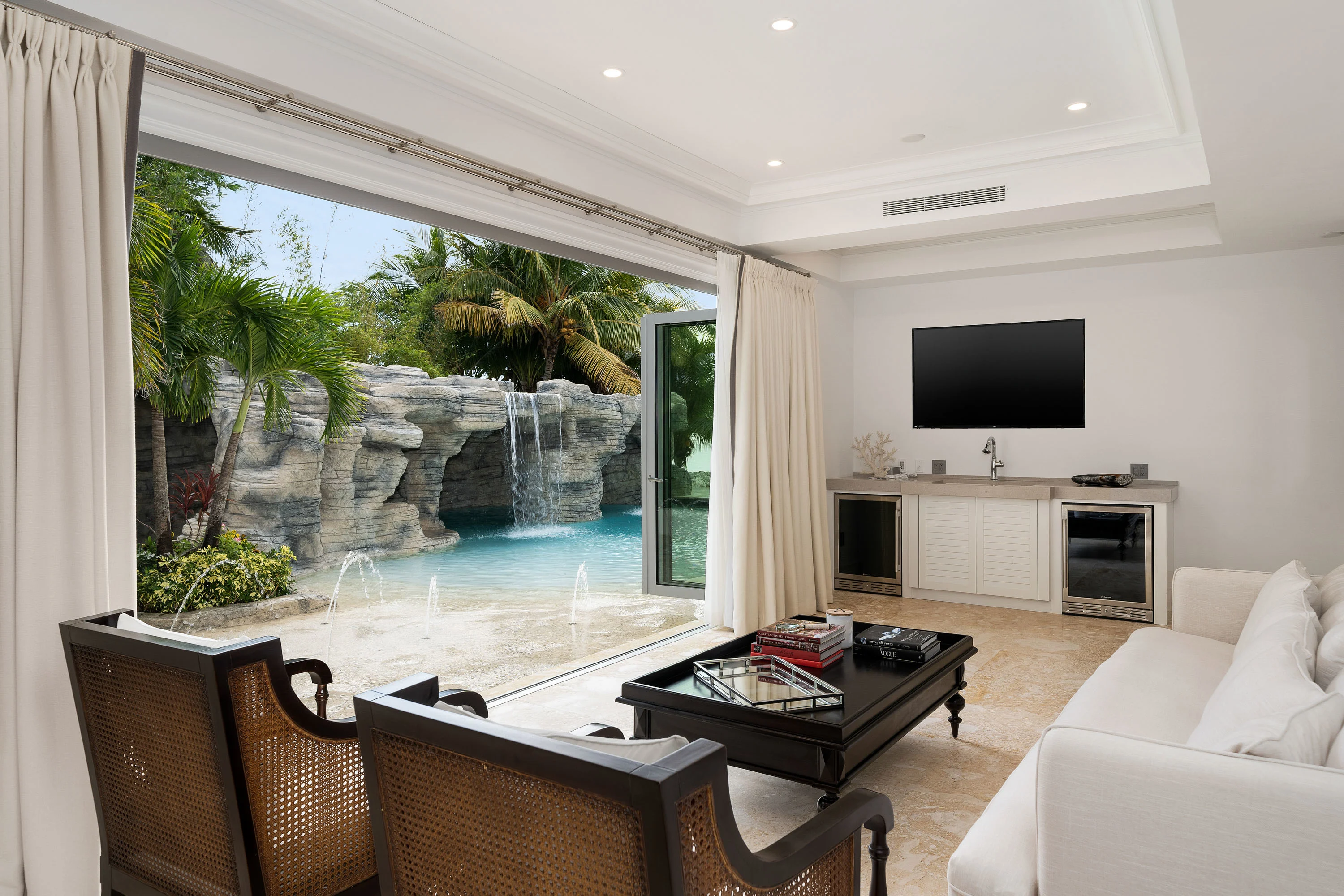 Elisium, Paradise Island, Nassau, Paradise Island 000000, Bahamas - elisium-80-ccean-club-estates-paradise-island-nassau-bahamas34_u2oltv