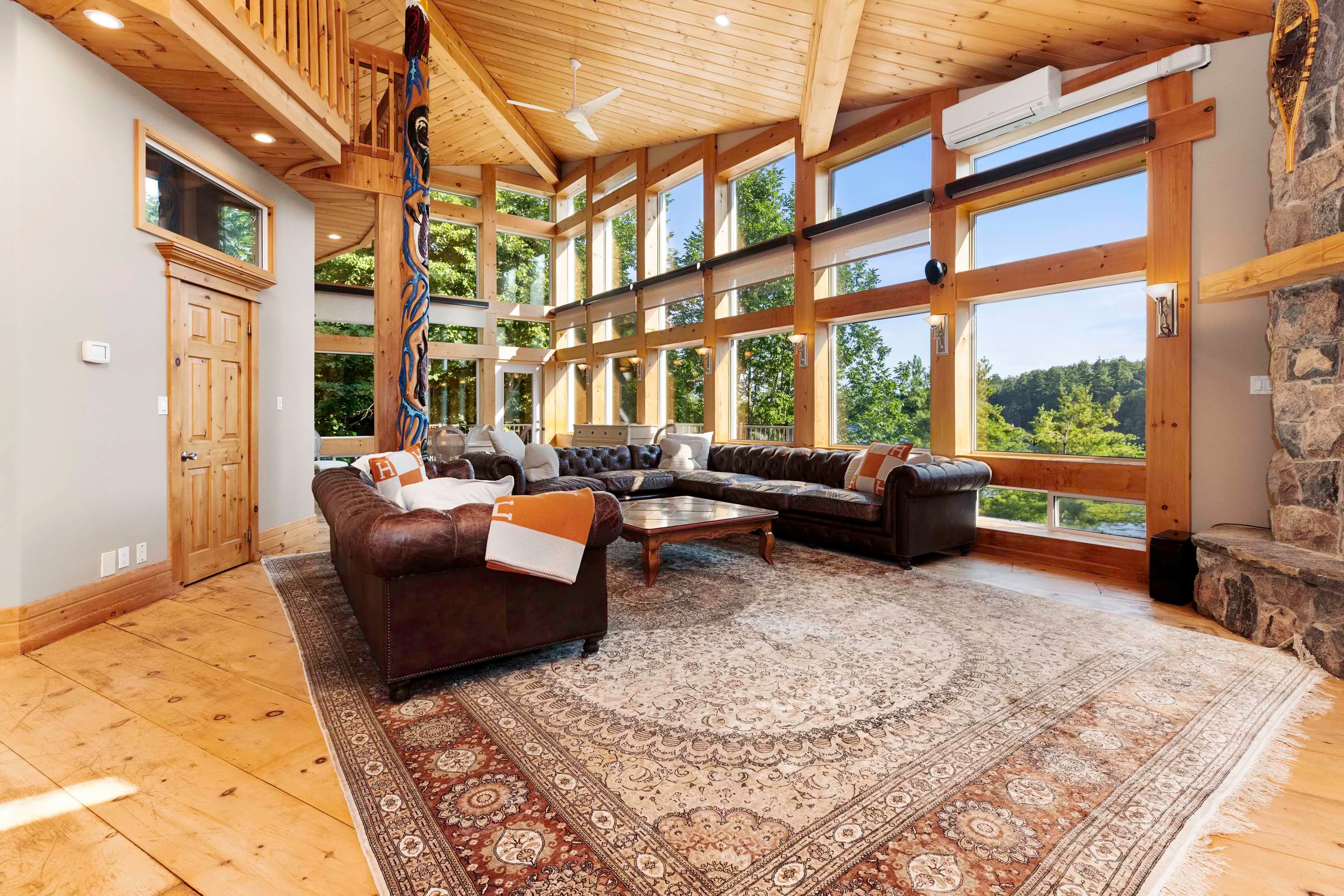 1080 Whitehead Road, Lake Muskoka, Gravenhurst, Ontario P1P 1V1, Canada - 8_-_1080_Whitehead_Farm_Rd-108_zx7ahp