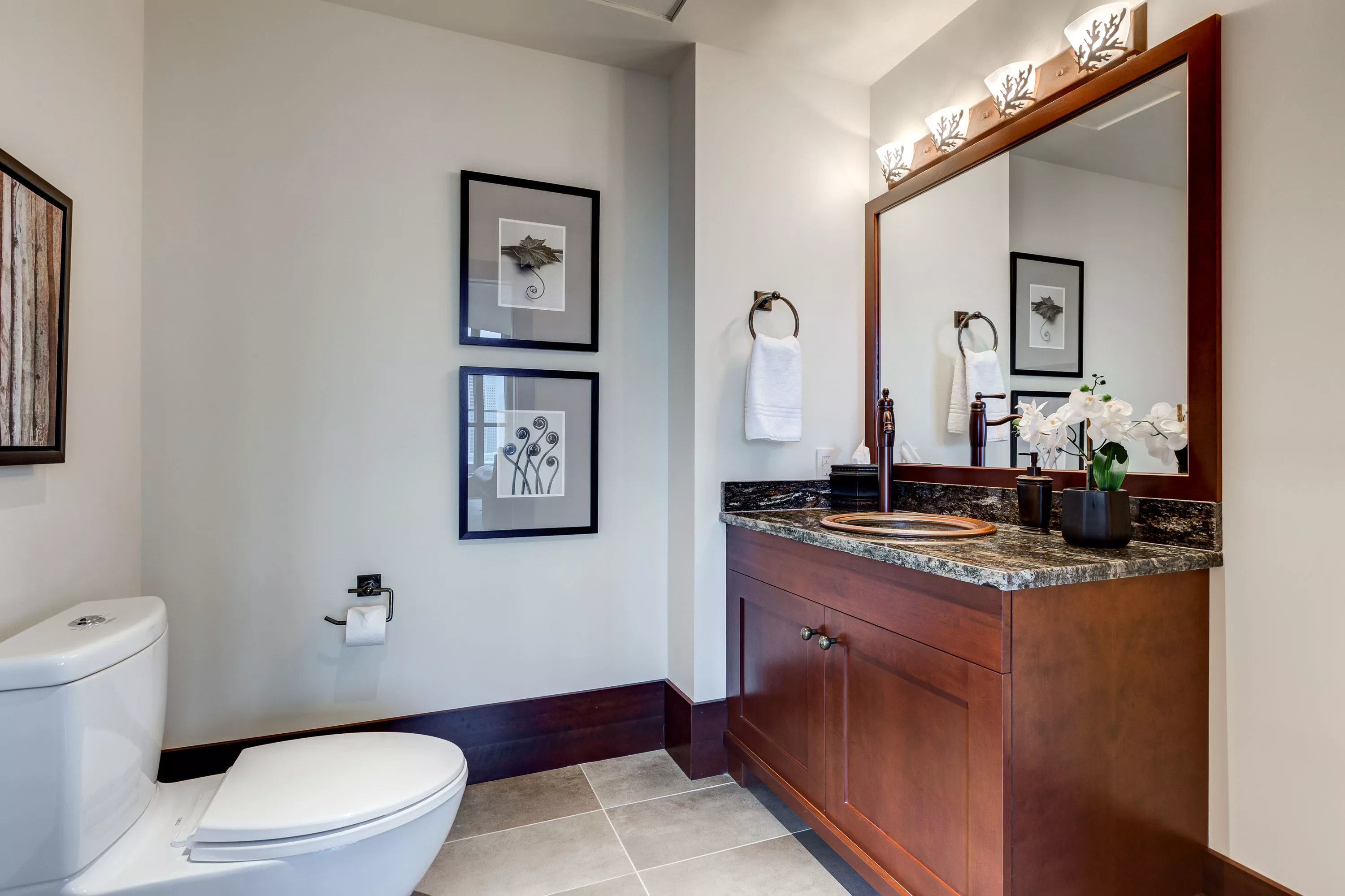 2601, 220 12th Avenue Southeast, Calgary, Alberta T2G 0R5, Canada - 2601-220-12th-avenue-southeast-calgary-alberta35_kgldga