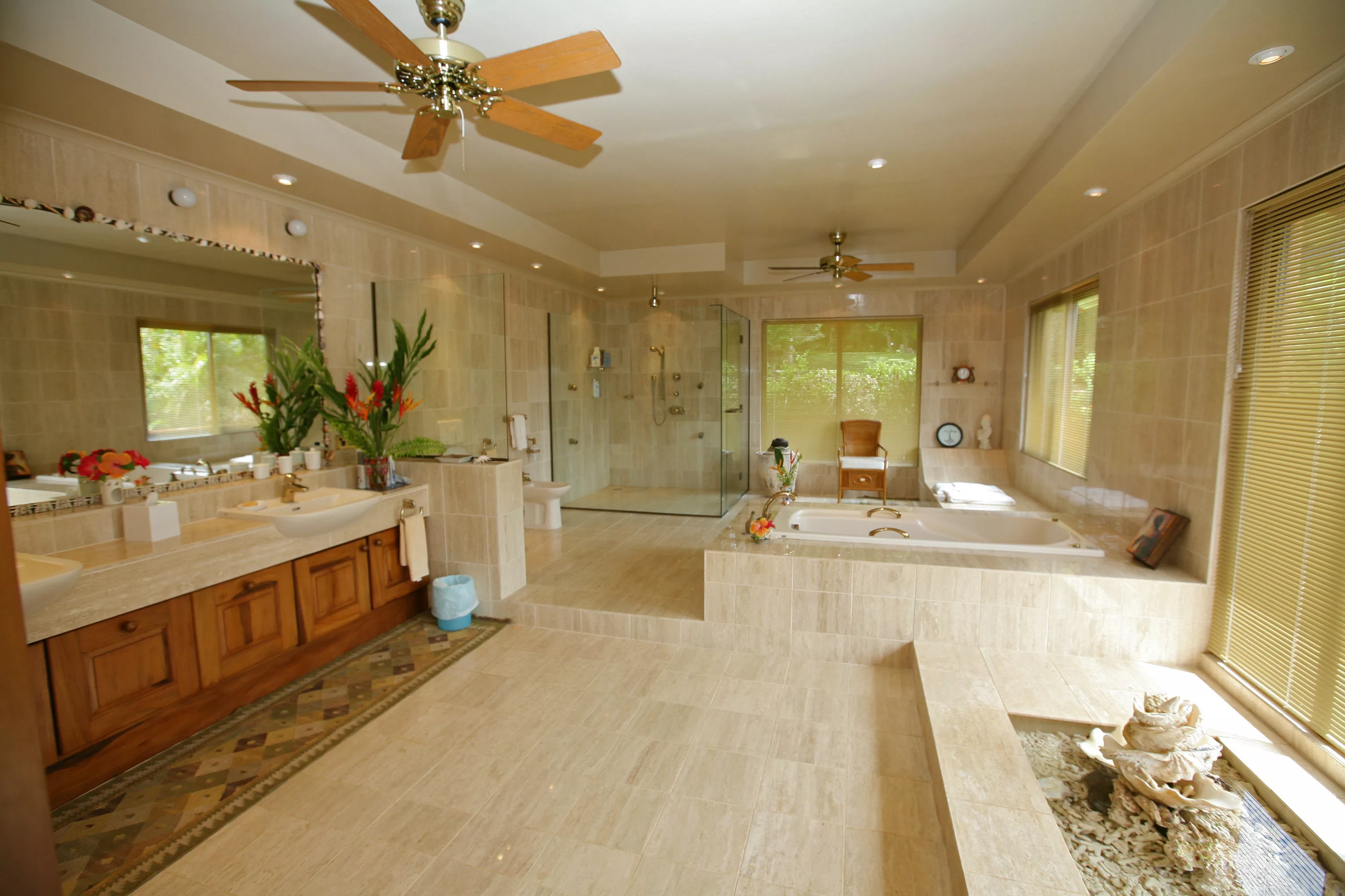 Rai Ki Wai Estate, Wakaya Island,  , Fiji - master-bathroom_h7ntut