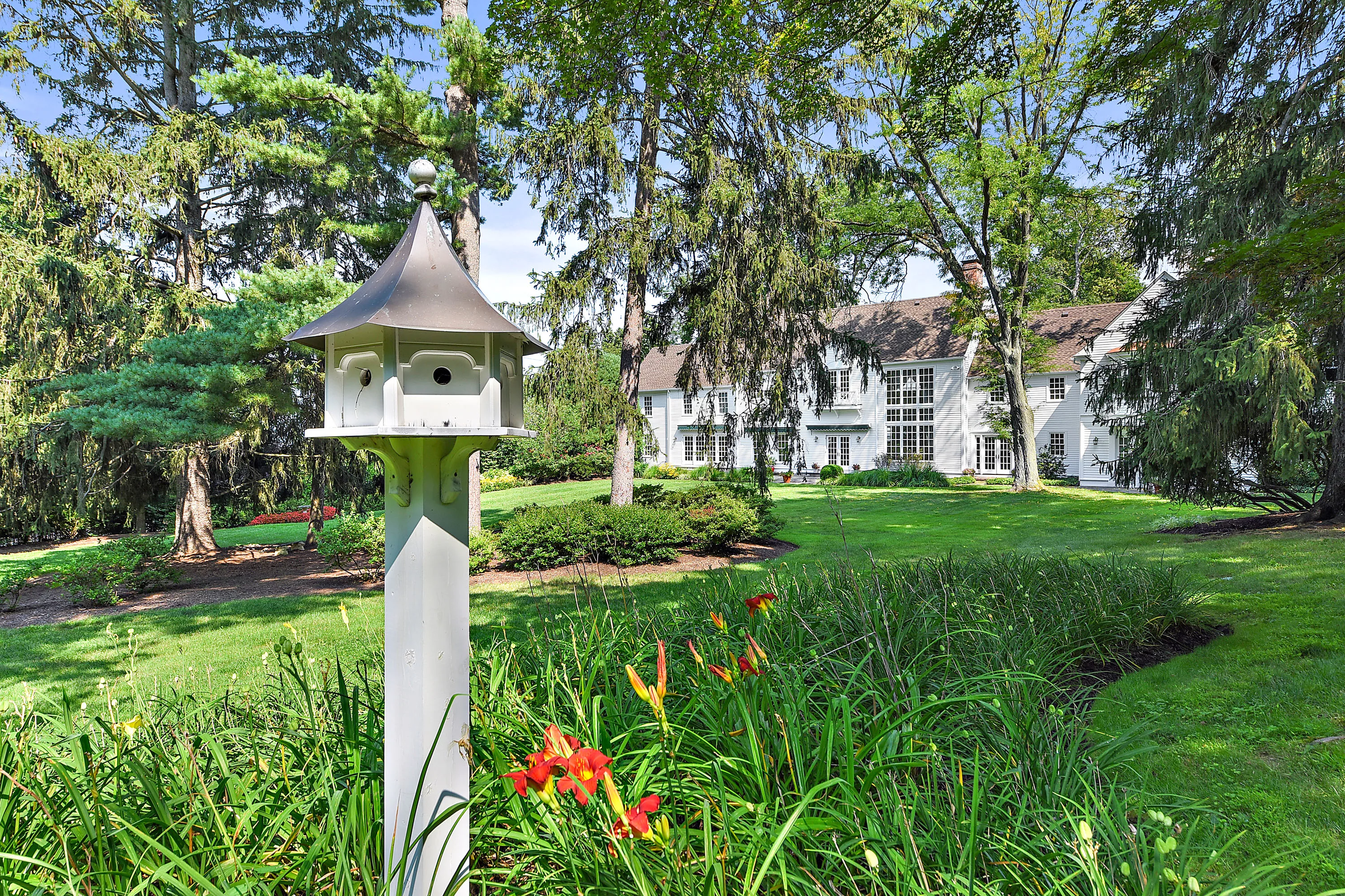 100 Scarborough Station Road, Briarcliff Manor, New York 10510 - O_8AA0D3DC4530498FA3B7F7779DF29358_330035_23_1_v4hto6