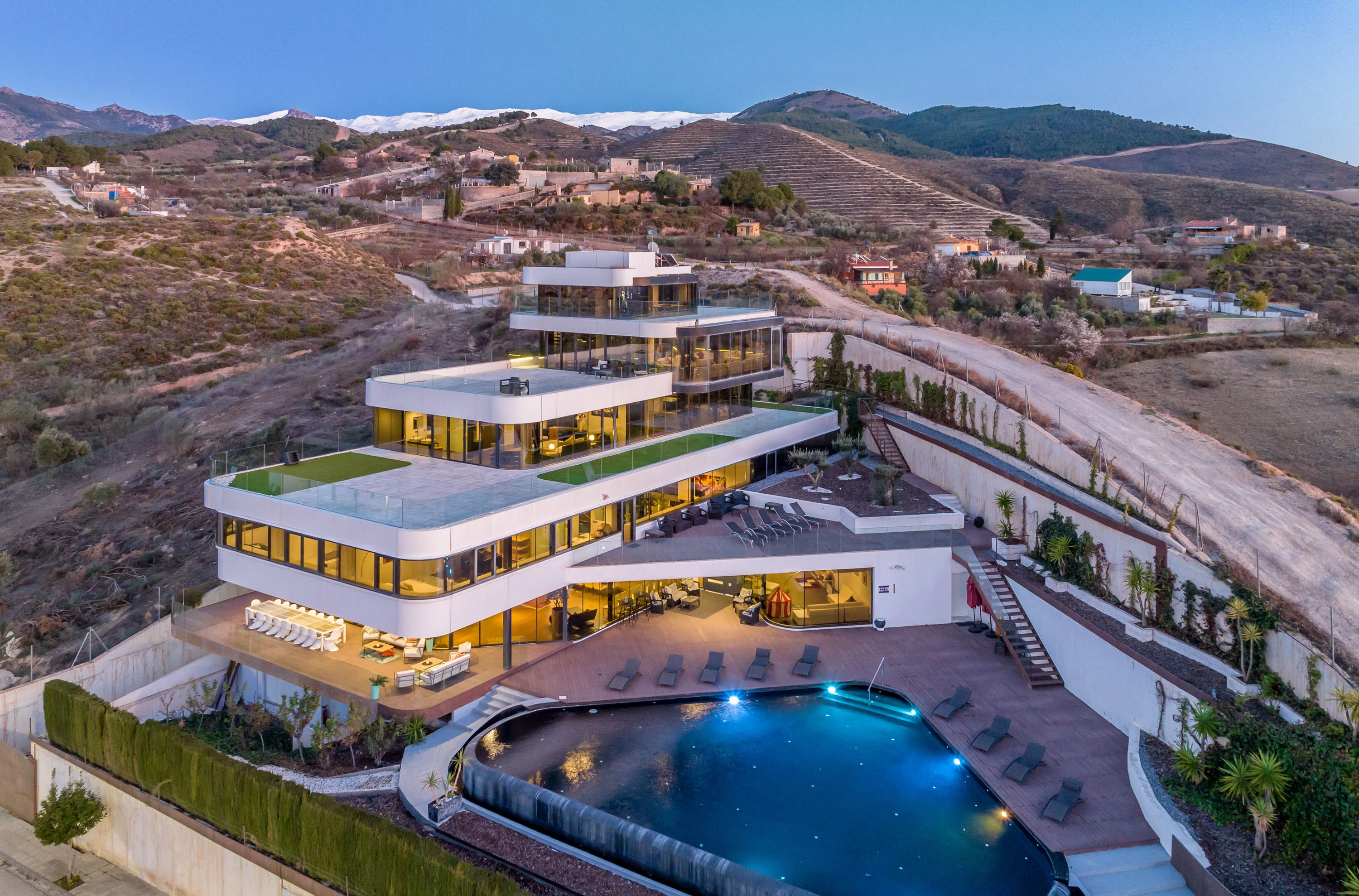Silverfield Villa, Granada, La Zubia 1, Spain - silverfield-villa-la-zumbia-granada-spain01_mhxcmk