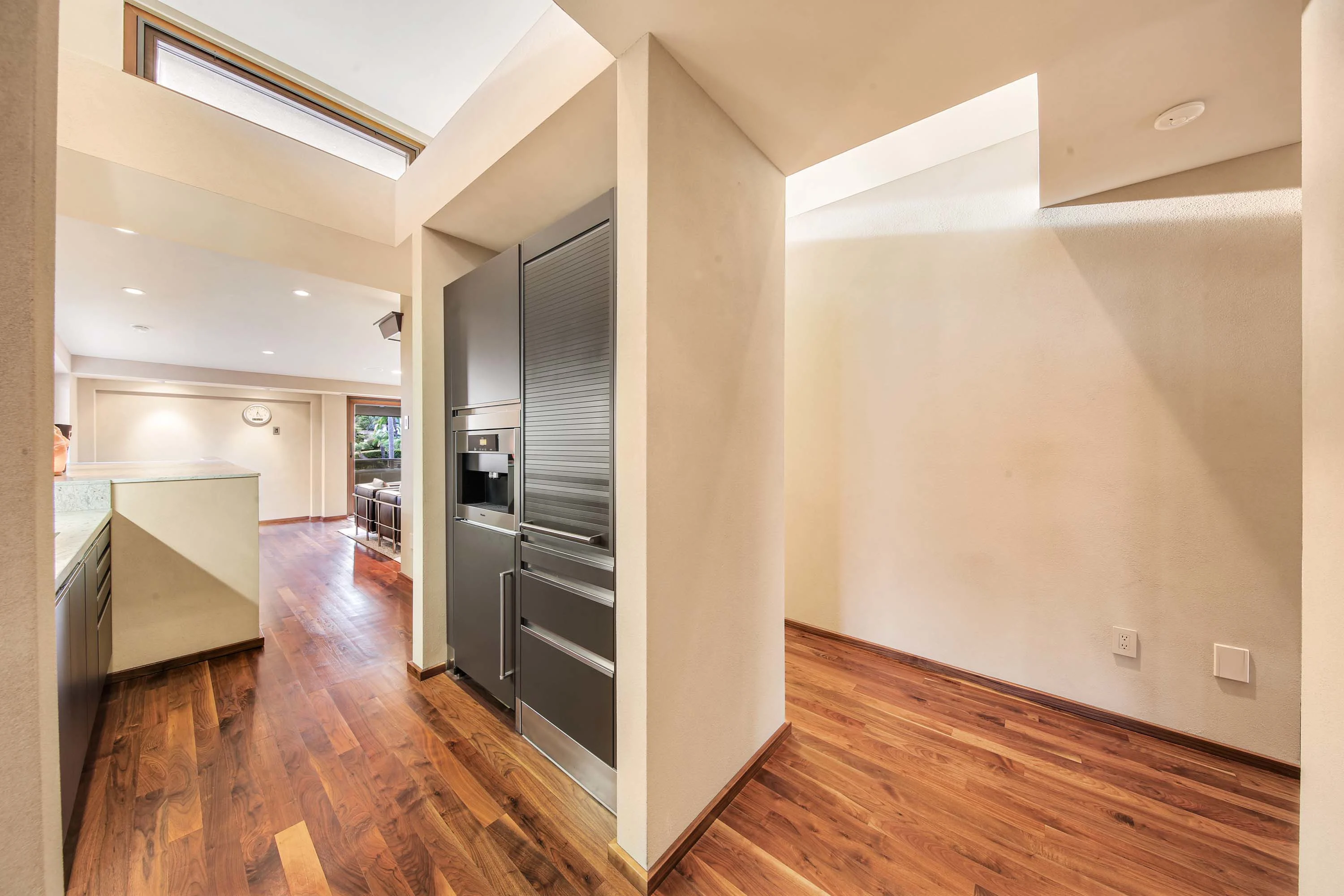 1213 Skylark Drive, La Jolla, California 92037 - 1213-skylark-drive-la-jolla-california67_lzvegw