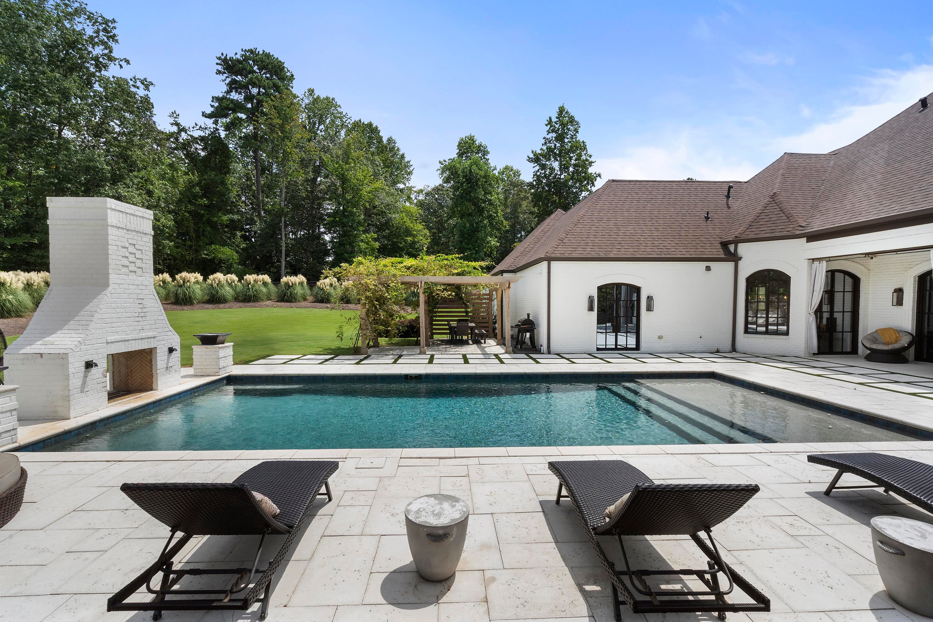 61 2242 Shoal Creek Rd - Luxury Real Estate - Concierge Auctions