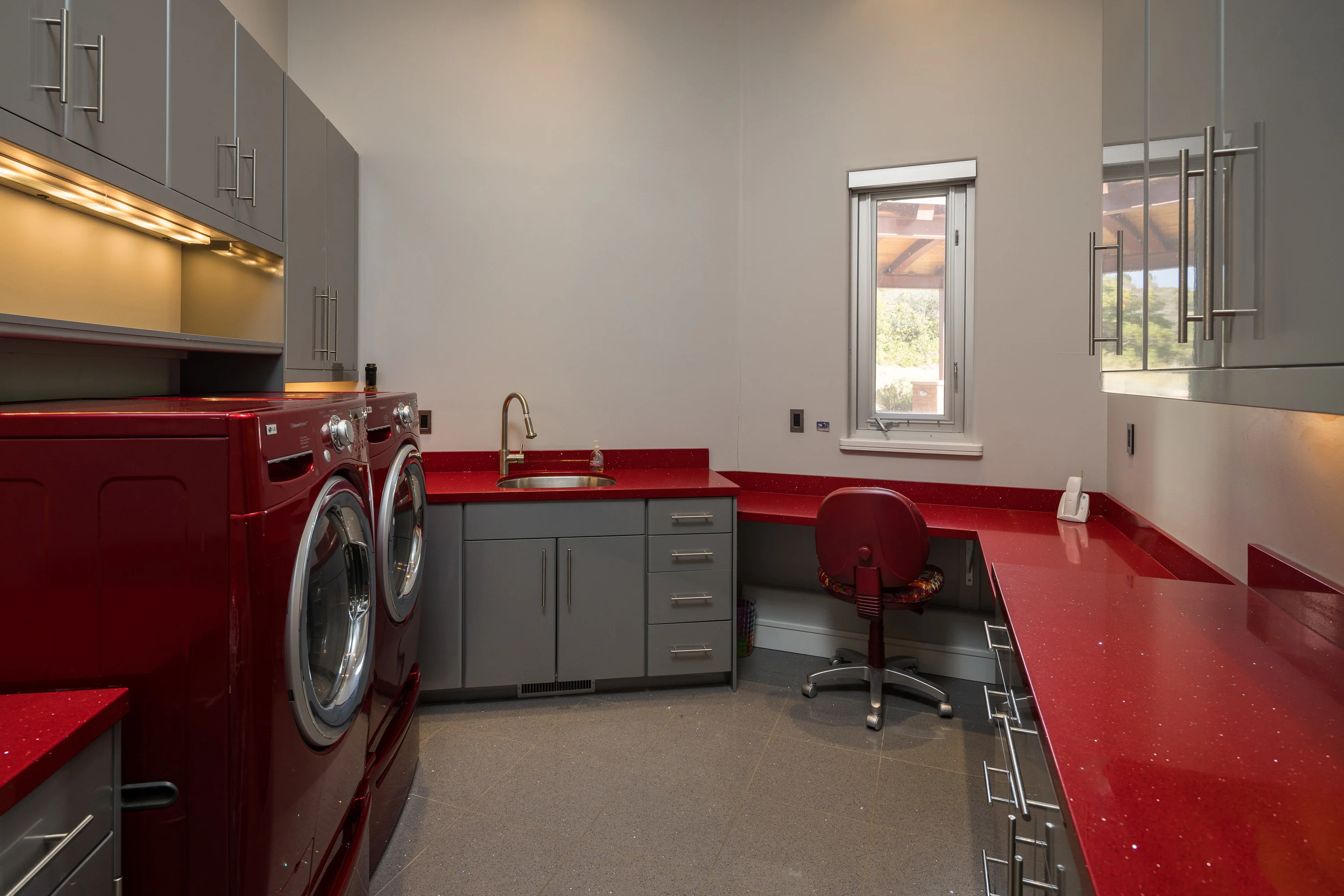 1933 Deer Valley Road, Hesperus, Near Durango, Colorado 81326 - 1933-Deer-Valley-28_qp0ne2