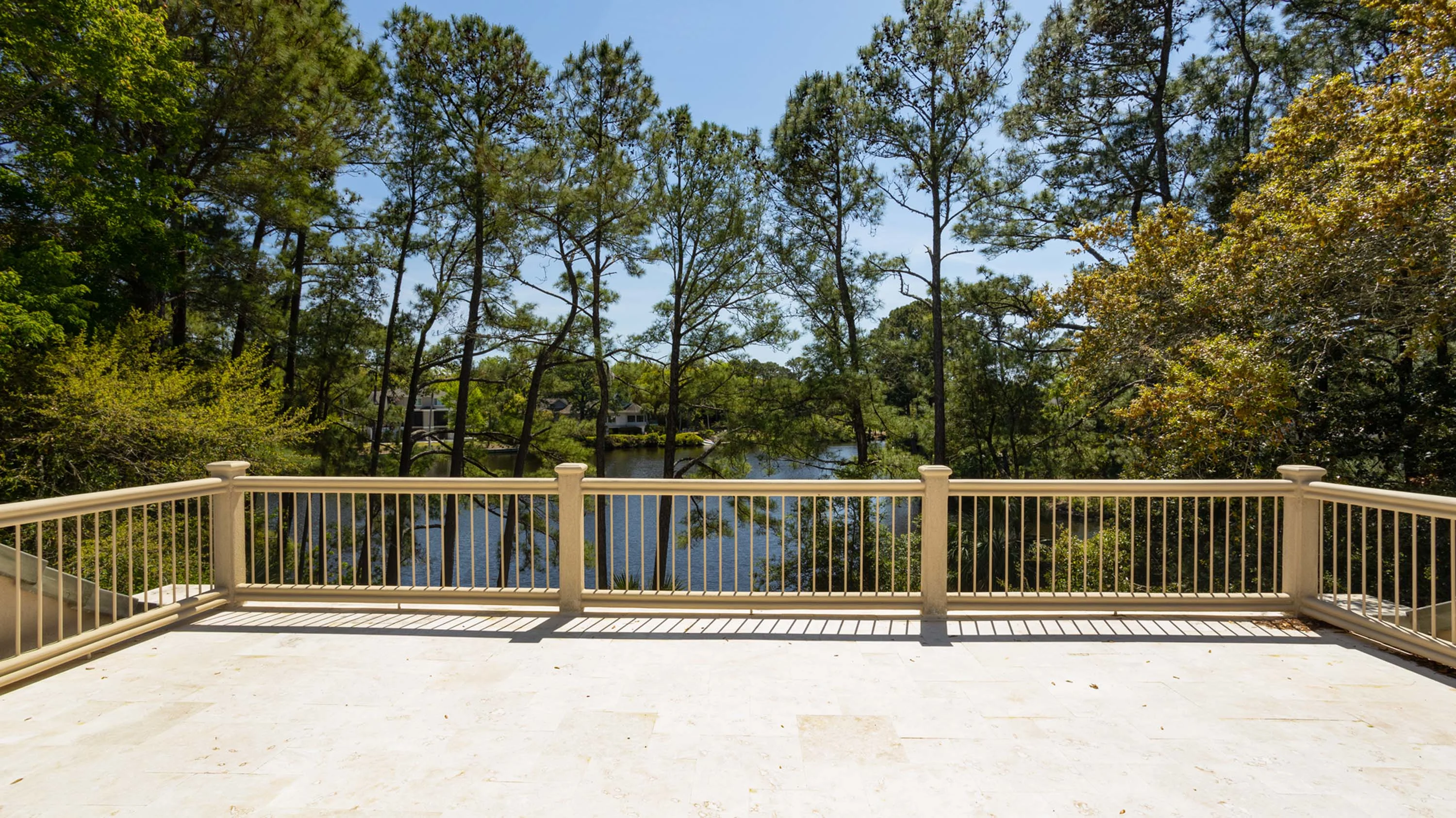 Palmetto Dunes | 25 Starboard Tack, Hilton Head Island, South Carolina 29928 - 7_-_Balcony_1_hgnxjn