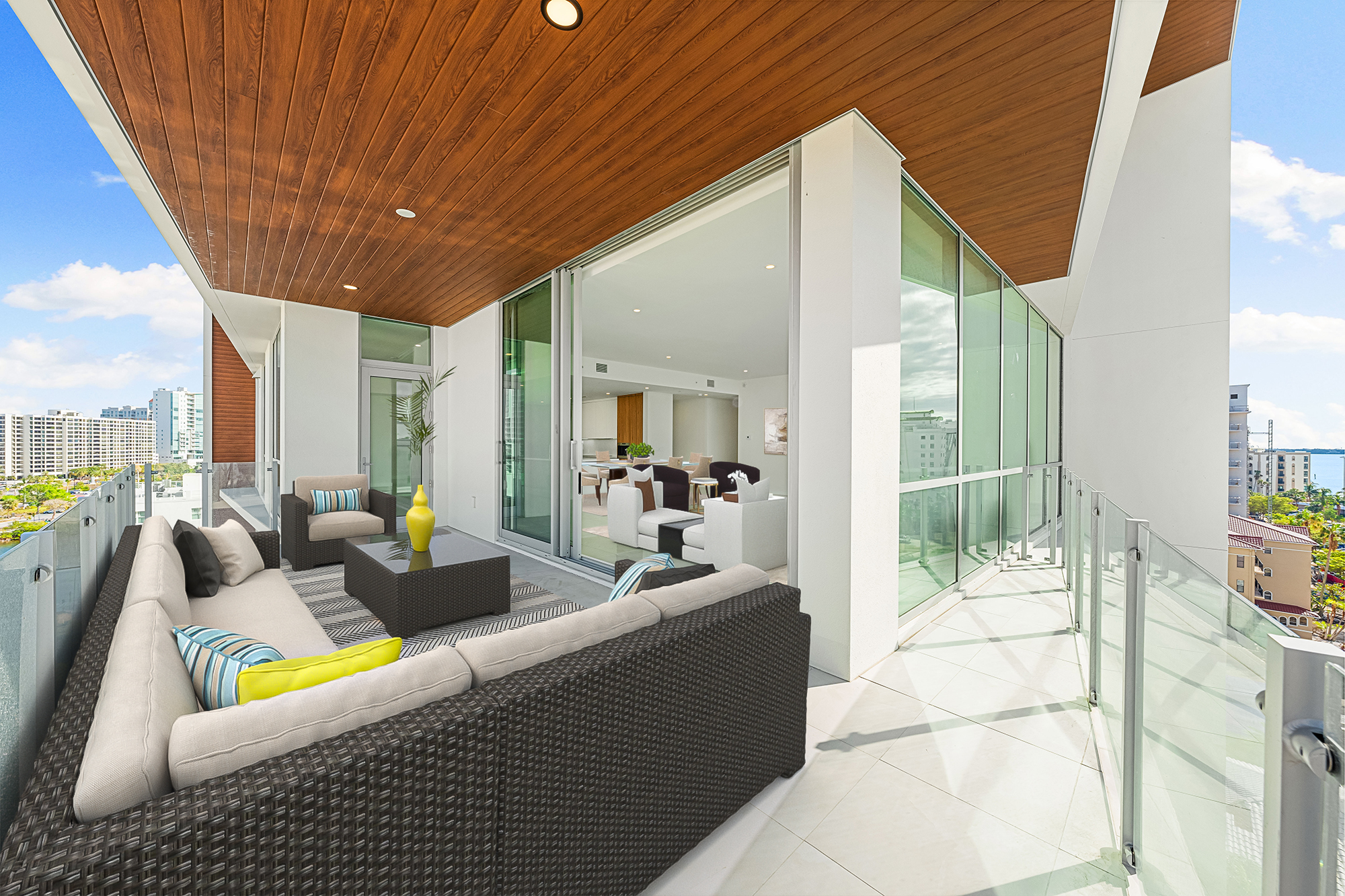 34 111 Golden Gate Point -Penthouse 701, Sarasota, FL 34236 - Luxury Real Estate - Concierge Auctions