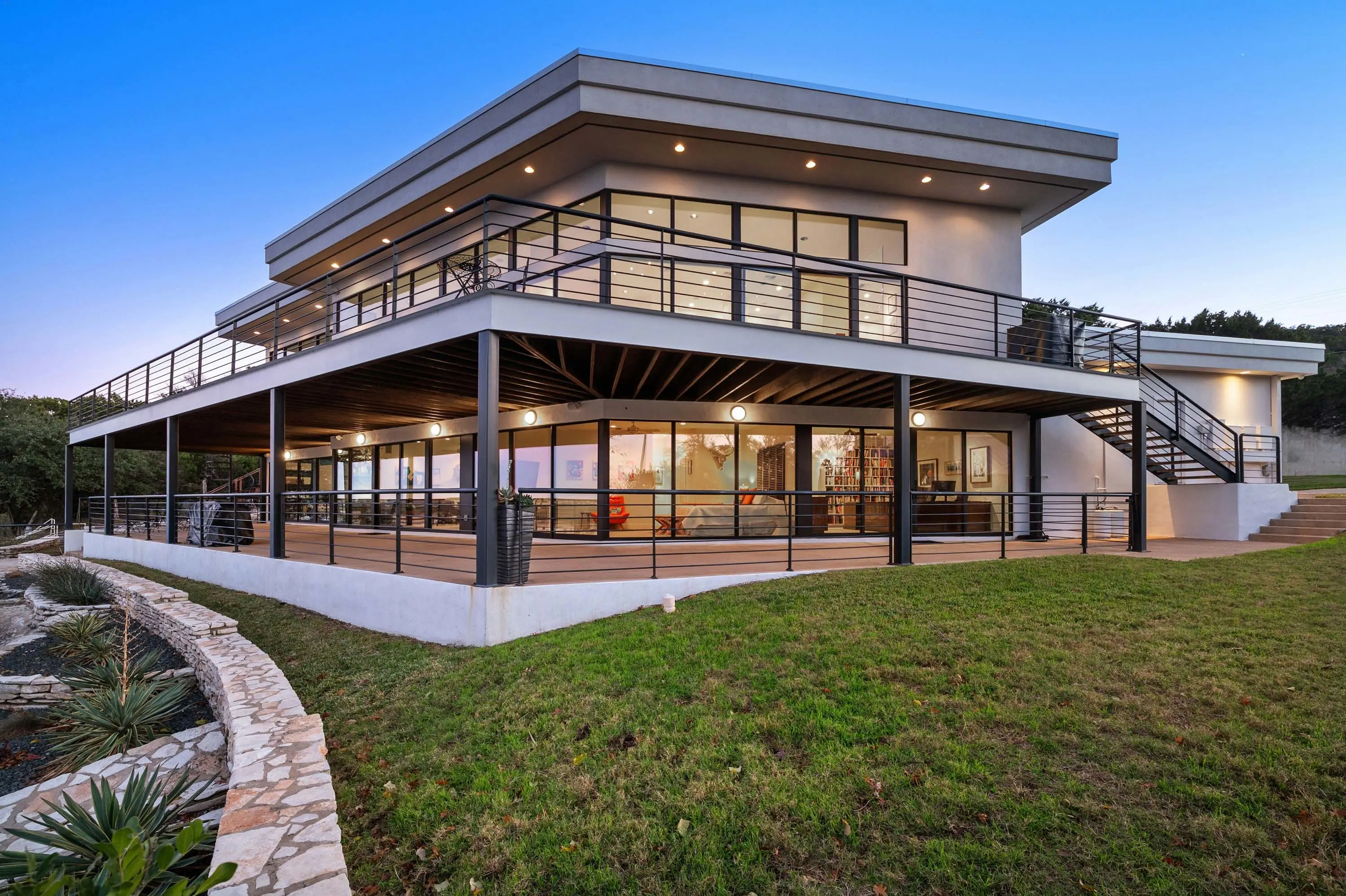 01 21808 Briarcliff Drive - Luxury Real Estate - Concierge Auctions