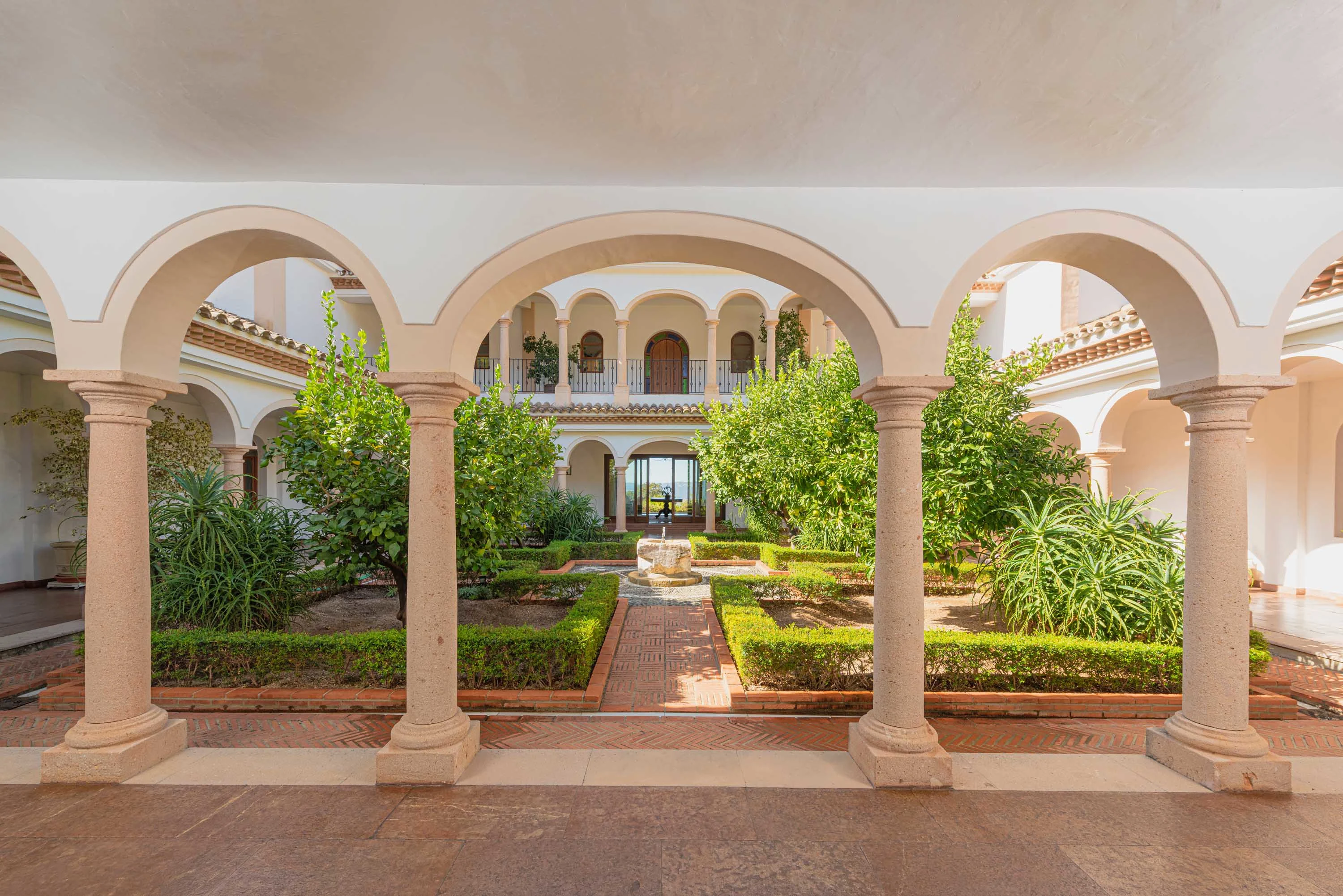 Finca La Paz, Near Marbella, Andalusia , Spain - la_paz_near_marbella_spain_06_zpk9uf