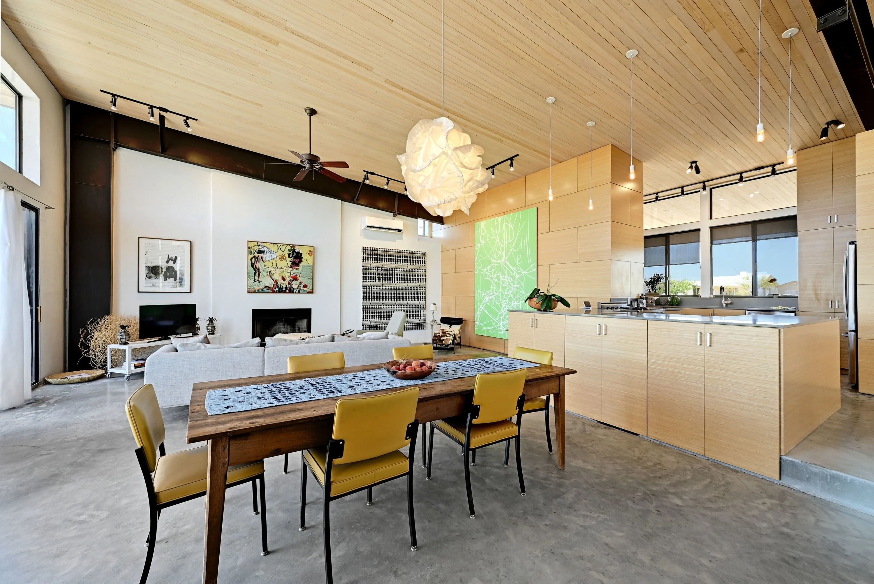 1104 N Alamito Street, Marfa, Texas 79843 - 1104-north-alamito-street-marfa-texas06_t59o7d