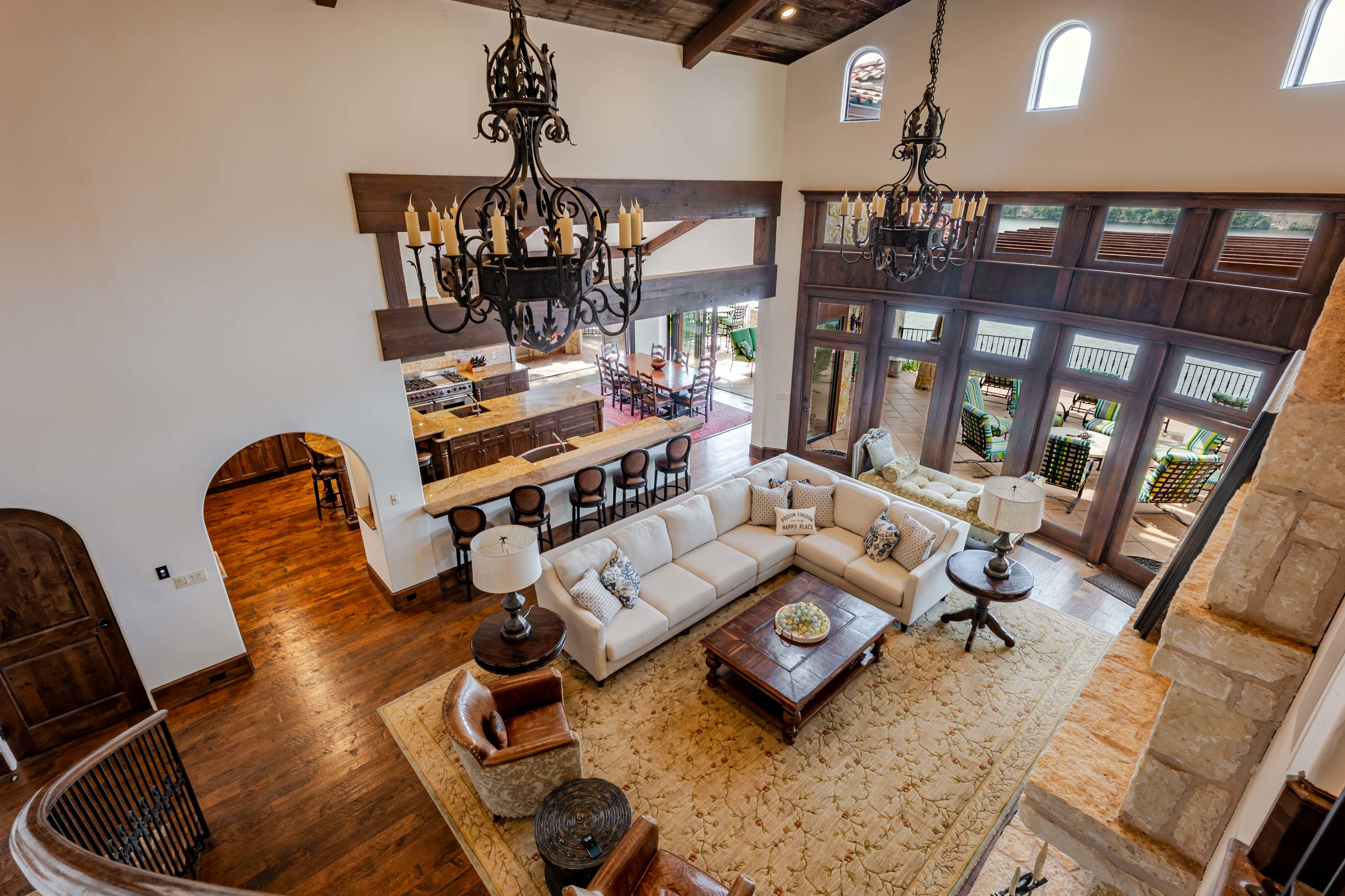 04.3 1011 Lakeview Point Drive - Luxury Real Estate - Concierge Auctions