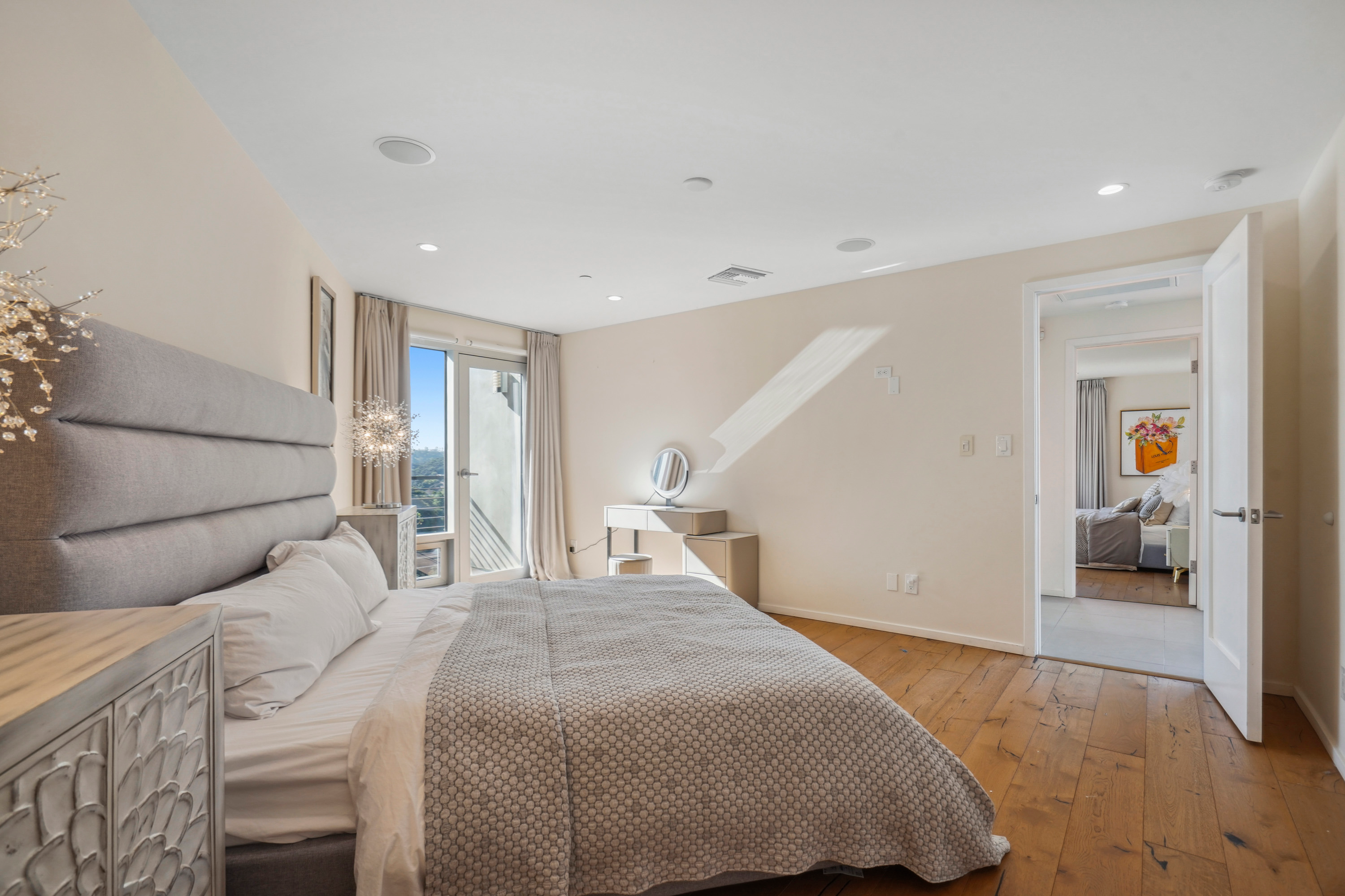 39 9716 Oak Pass Rd - Luxury Real Estate - Concierge Auctions